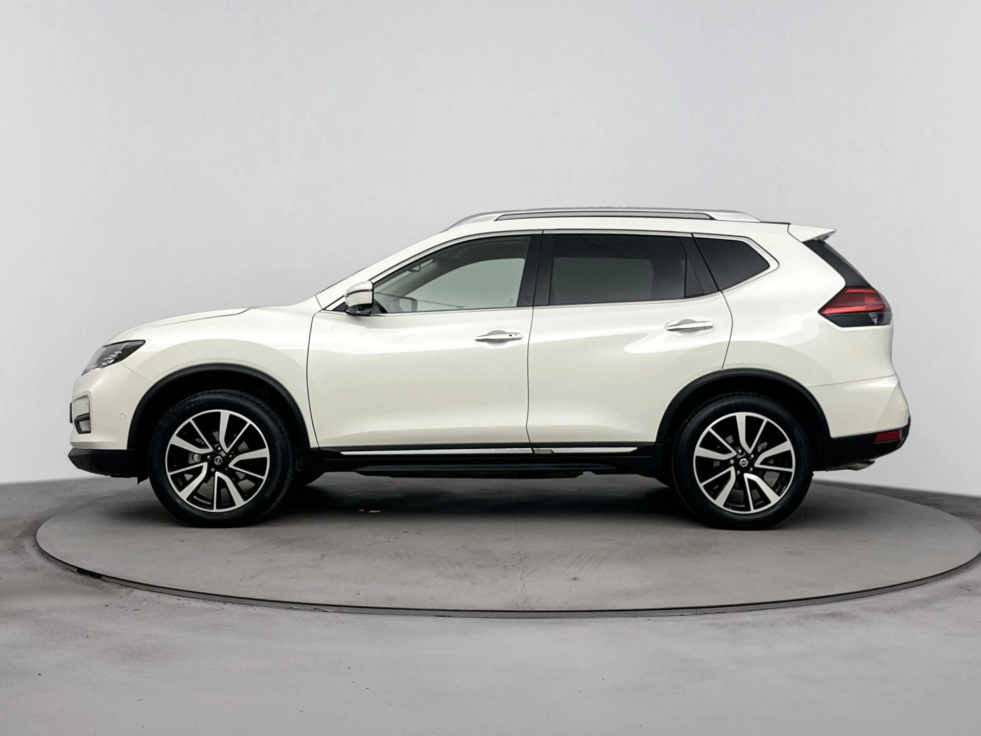 Nissan X-Trail met kenteken 74100 – autofoto 4
