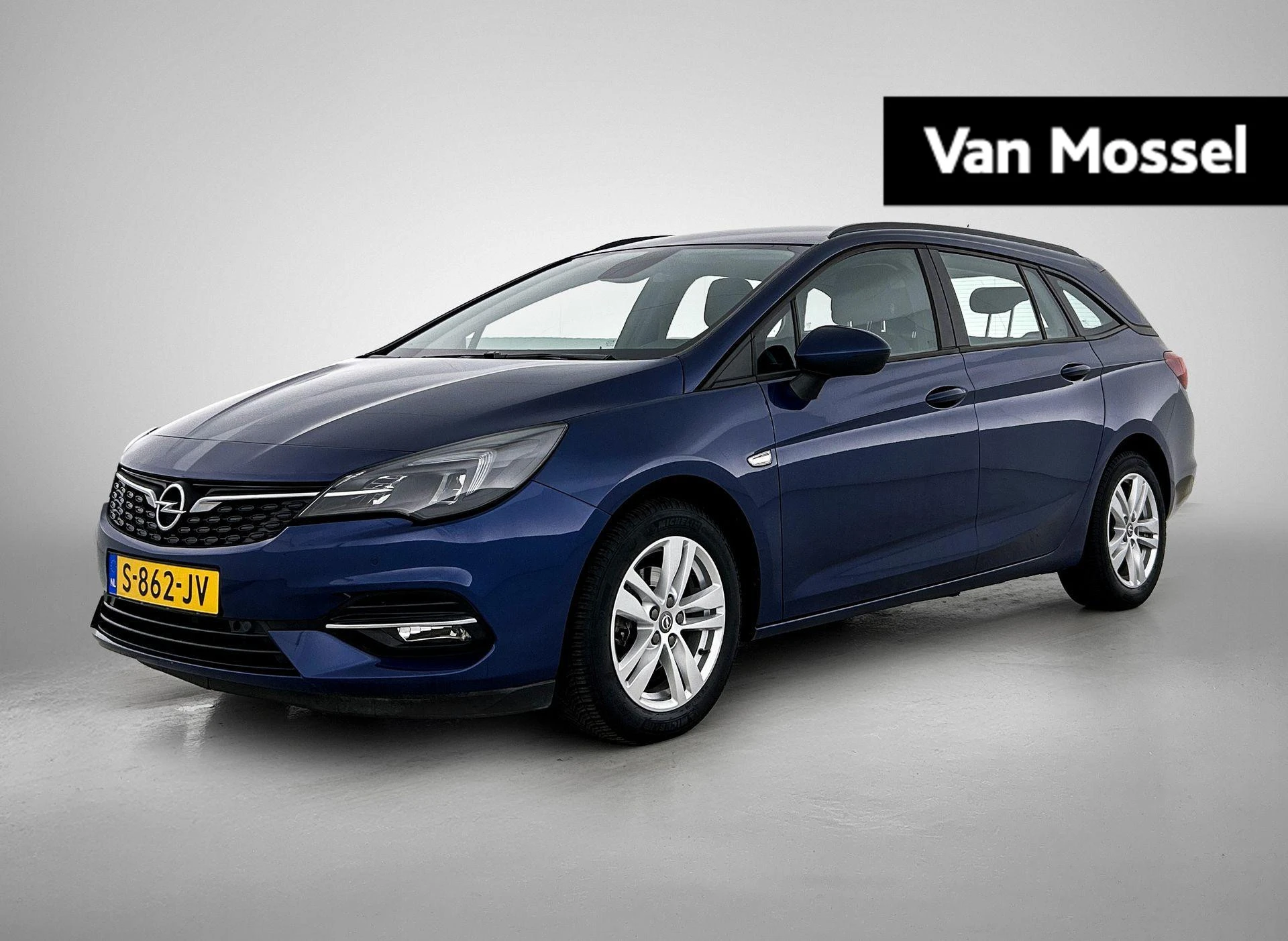 Opel Astra met kenteken 55100 – autofoto 2
