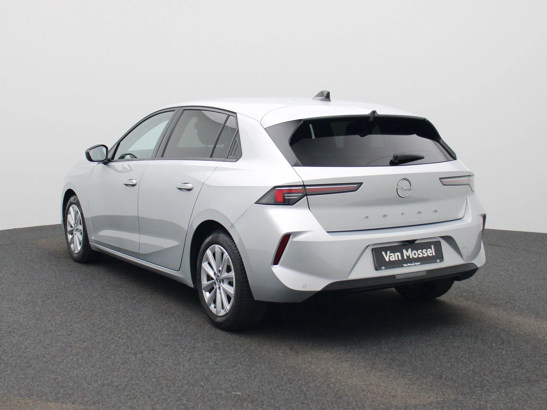 Opel Astra – autofoto 3