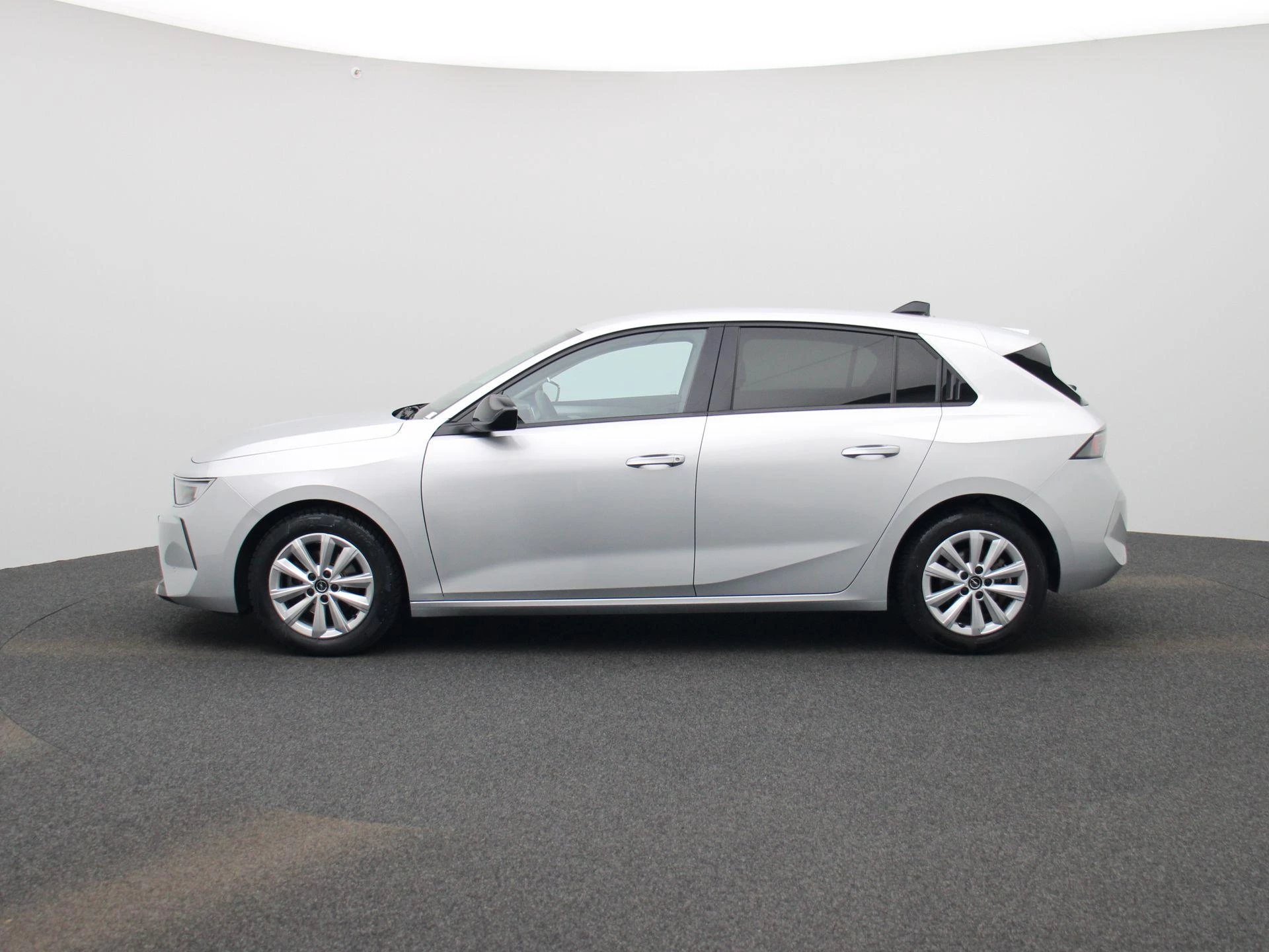 Opel Astra – autofoto 5