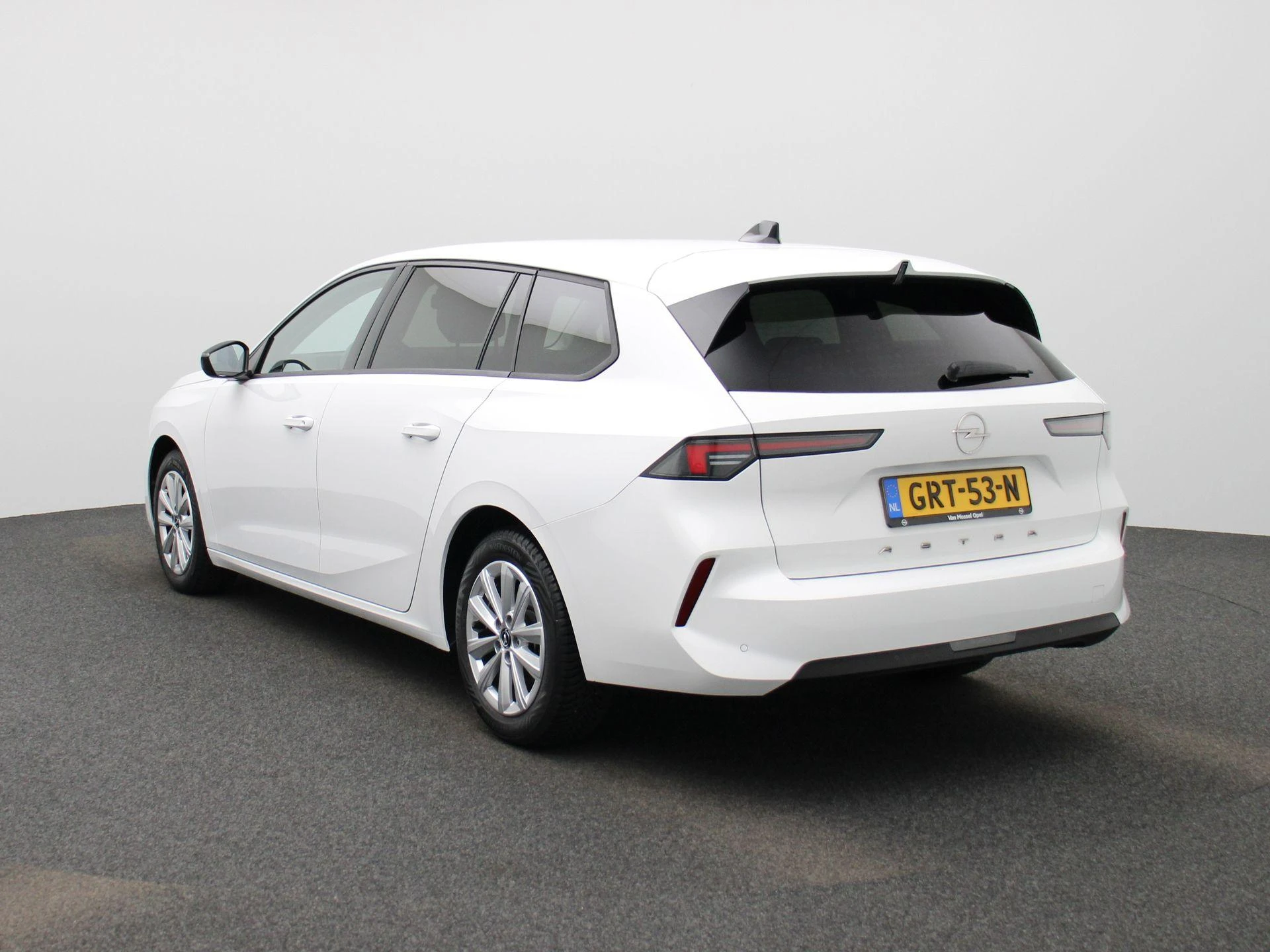 Opel Astra met kenteken GRT-53-N – autofoto 3