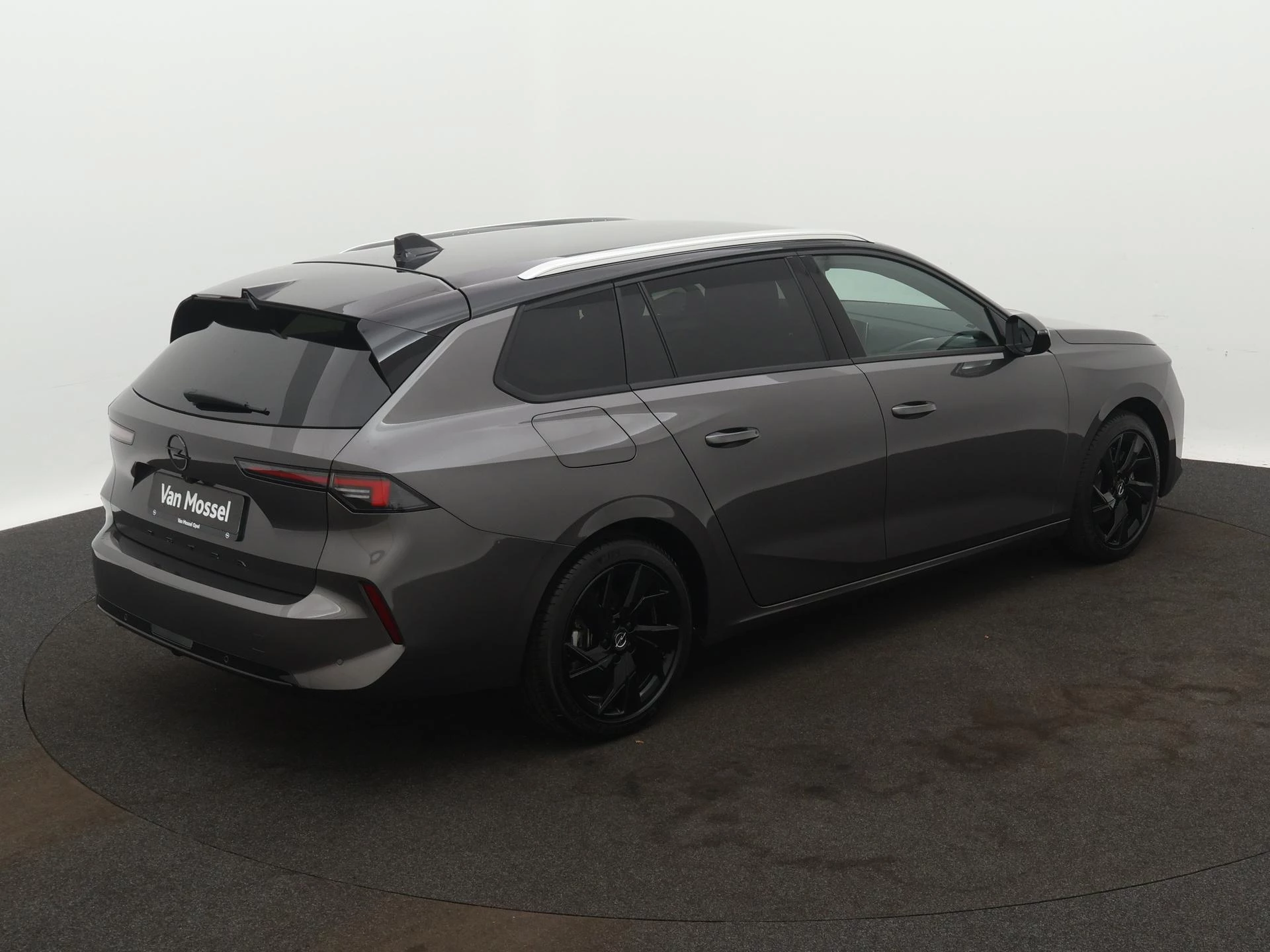 Opel Astra met kenteken HFX-70-D – autofoto 5