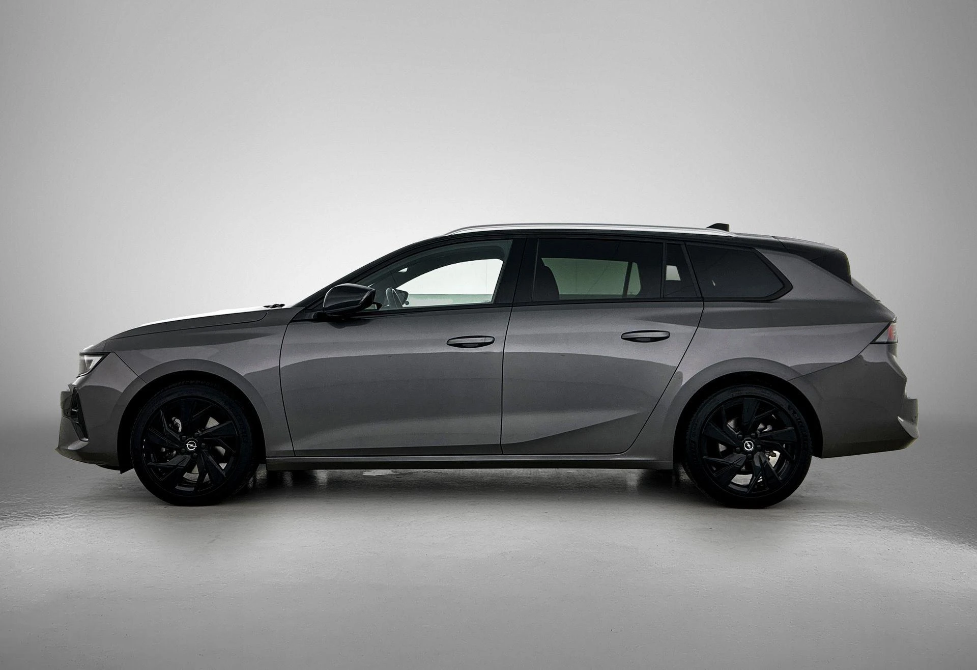 Opel Astra met kenteken HGG-29-V – autofoto 4