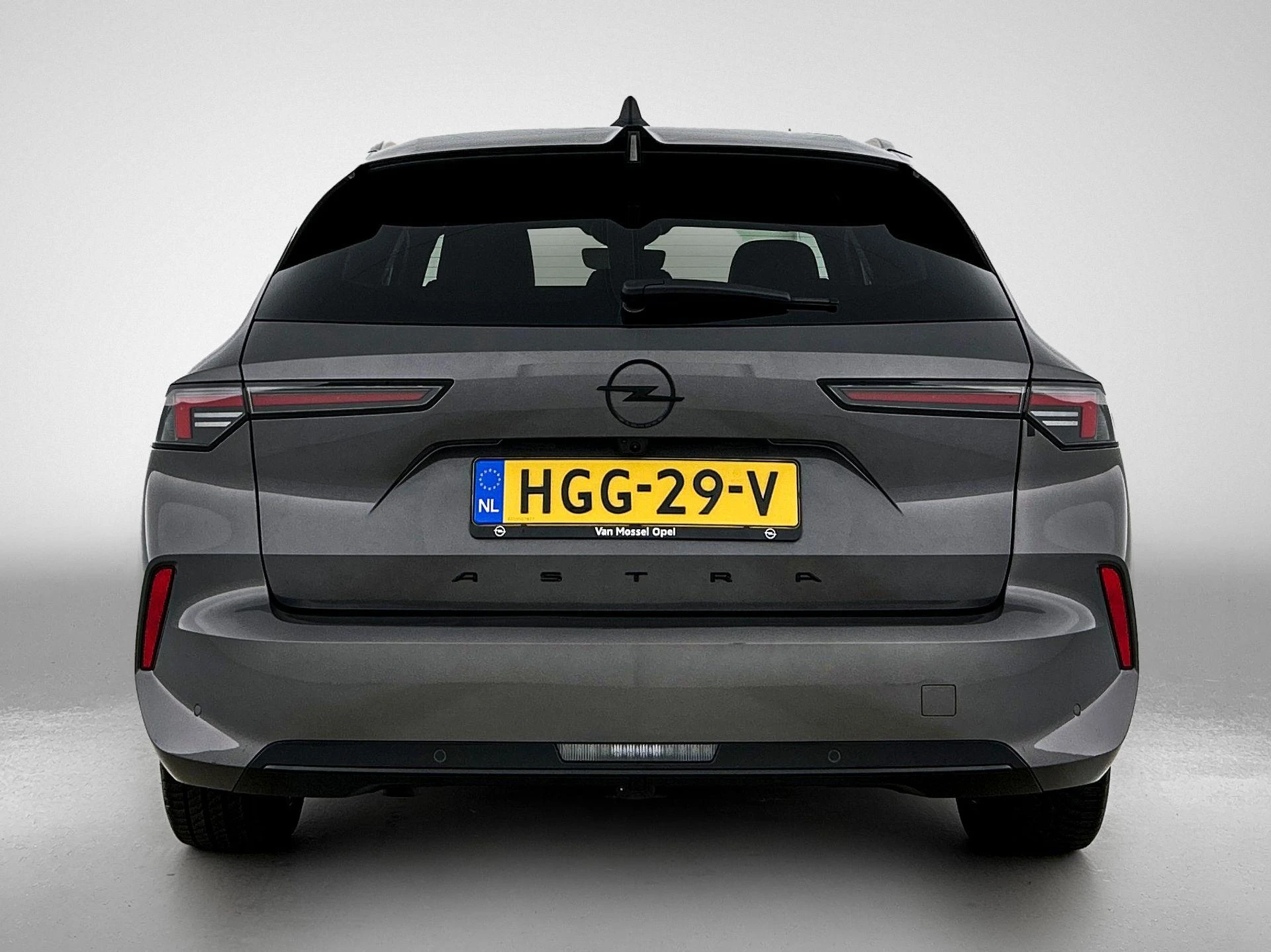 Opel Astra met kenteken HGG-29-V – autofoto 5