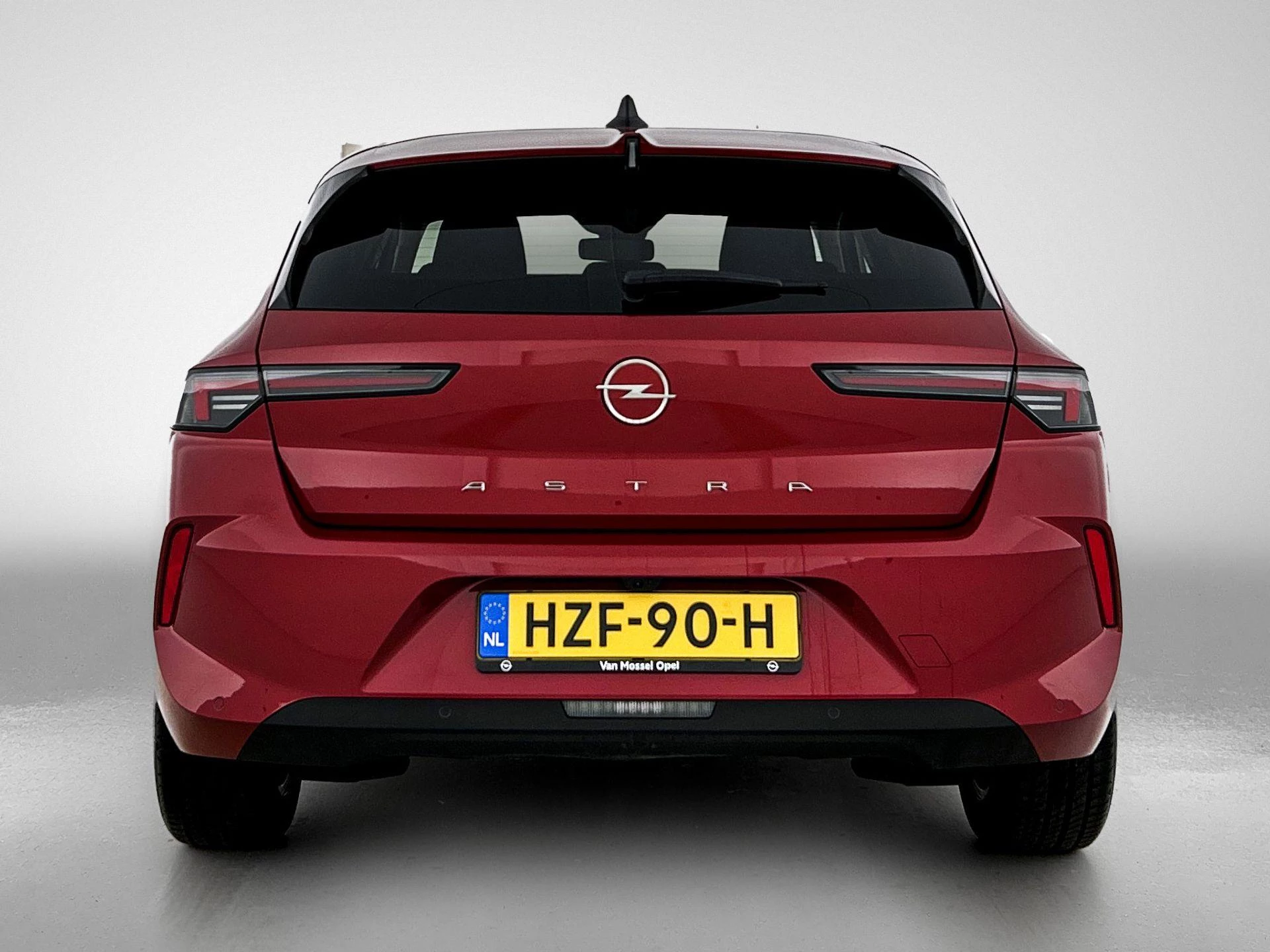 Opel Astra met kenteken HZF-90-H – autofoto 5