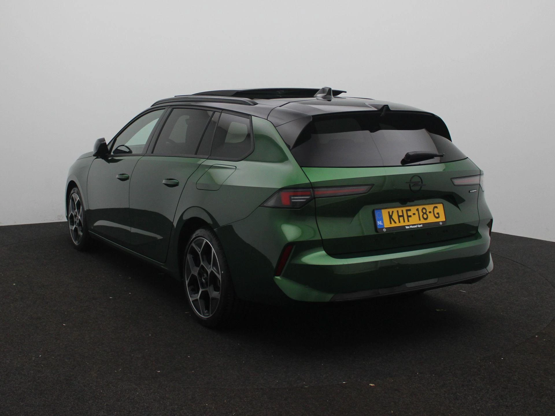 Opel Astra met kenteken KHF-18-G – autofoto 3