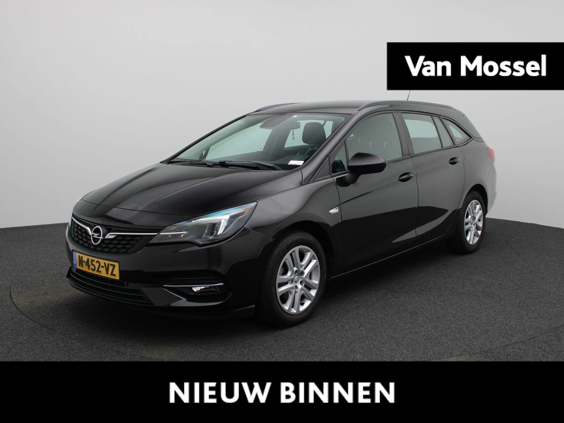 Opel Astra met kenteken N-452-VZ – autofoto 2