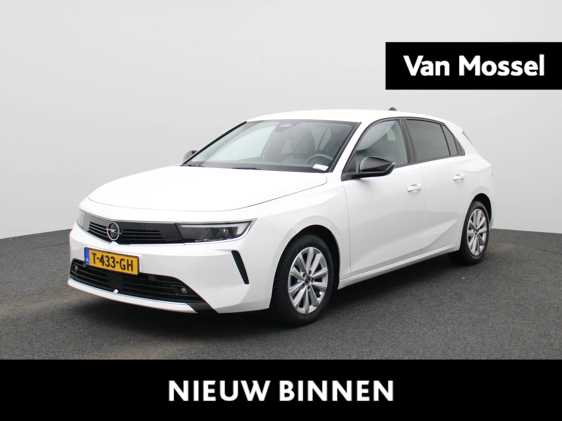 Opel Astra met kenteken T-433-GH – autofoto 2