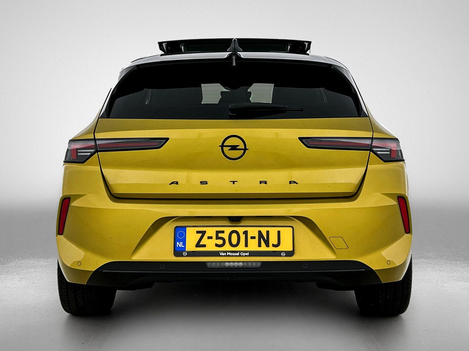 Opel Astra met kenteken Z-501-NJ – autofoto 5