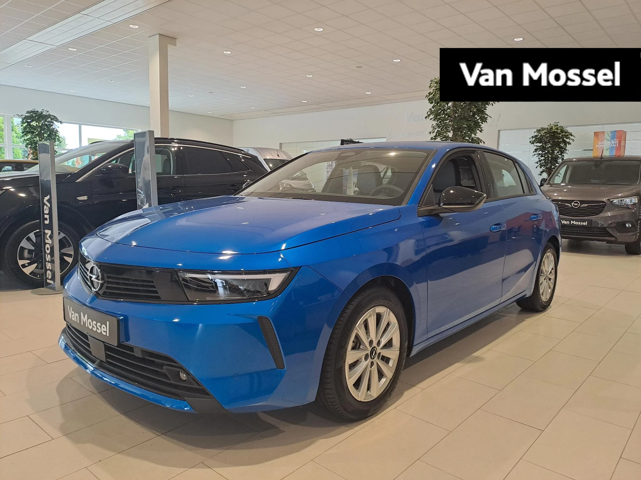 Opel Astra met kenteken Z-761-HT – autofoto 2