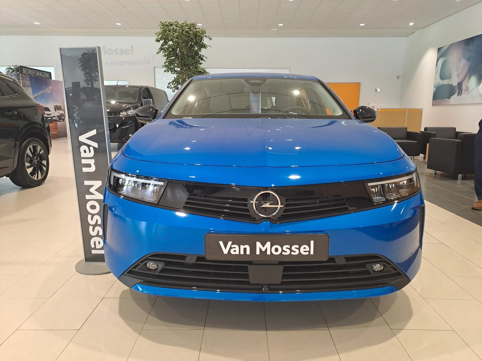Opel Astra met kenteken Z-761-HT – autofoto 5