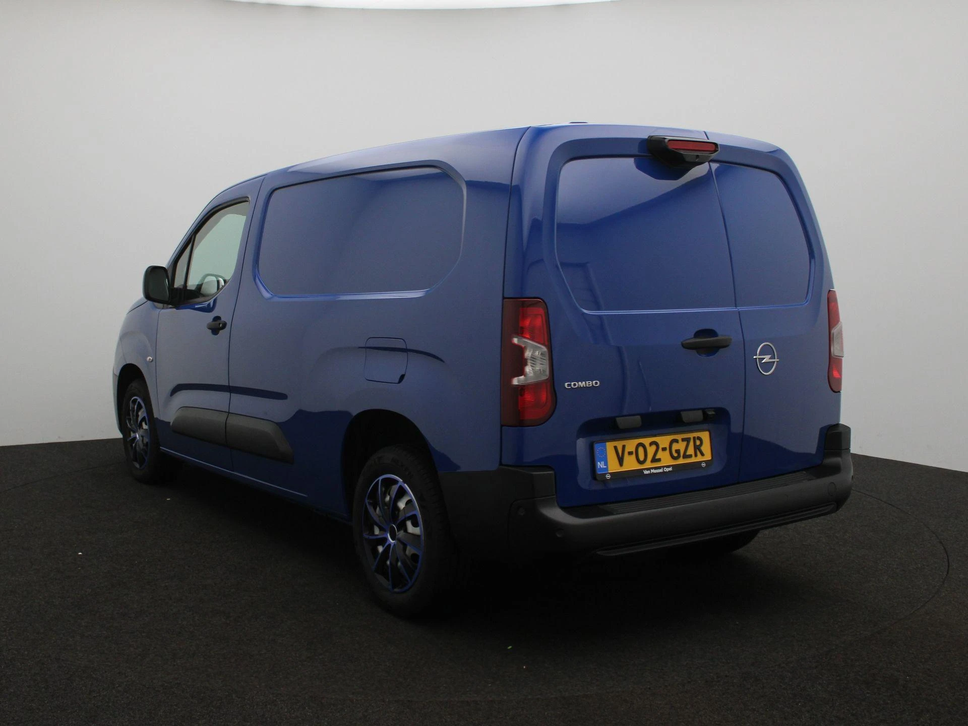 Opel Combo – autofoto 3