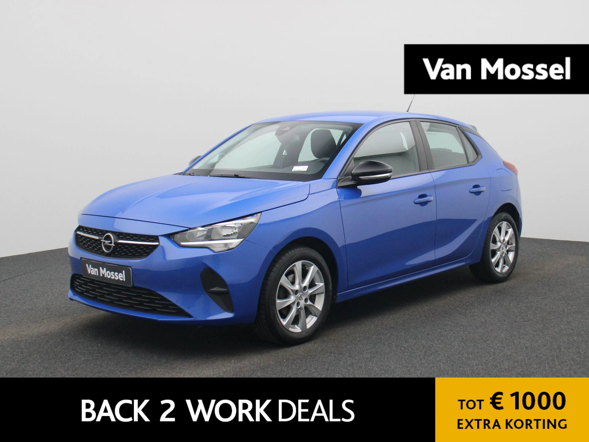 Opel Corsa met kenteken 37100 – autofoto 2