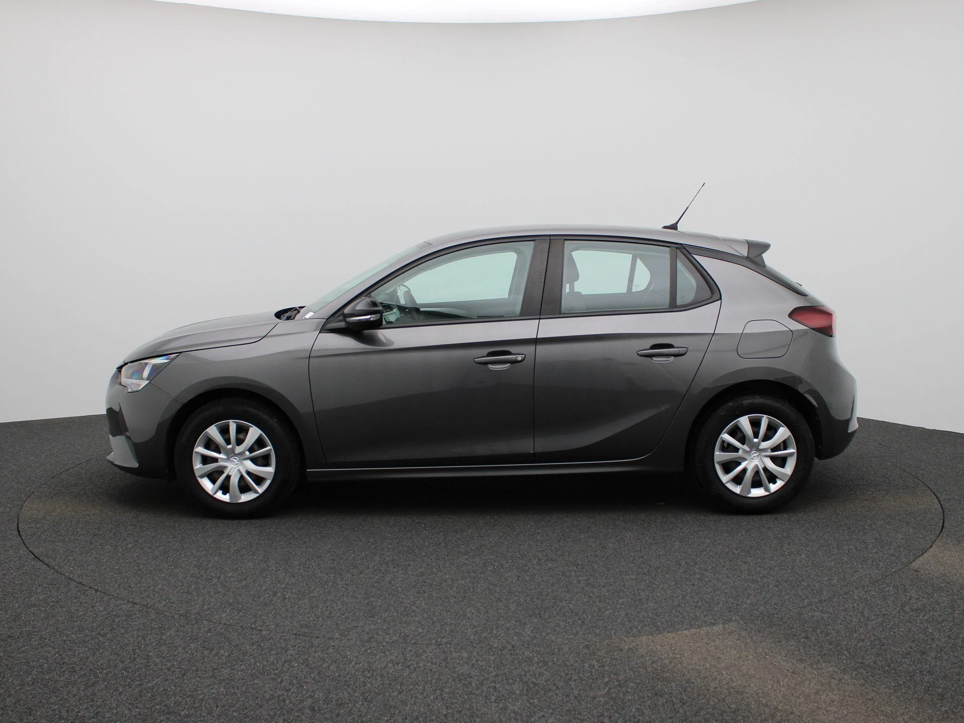 Opel Corsa met kenteken 41100 – autofoto 5