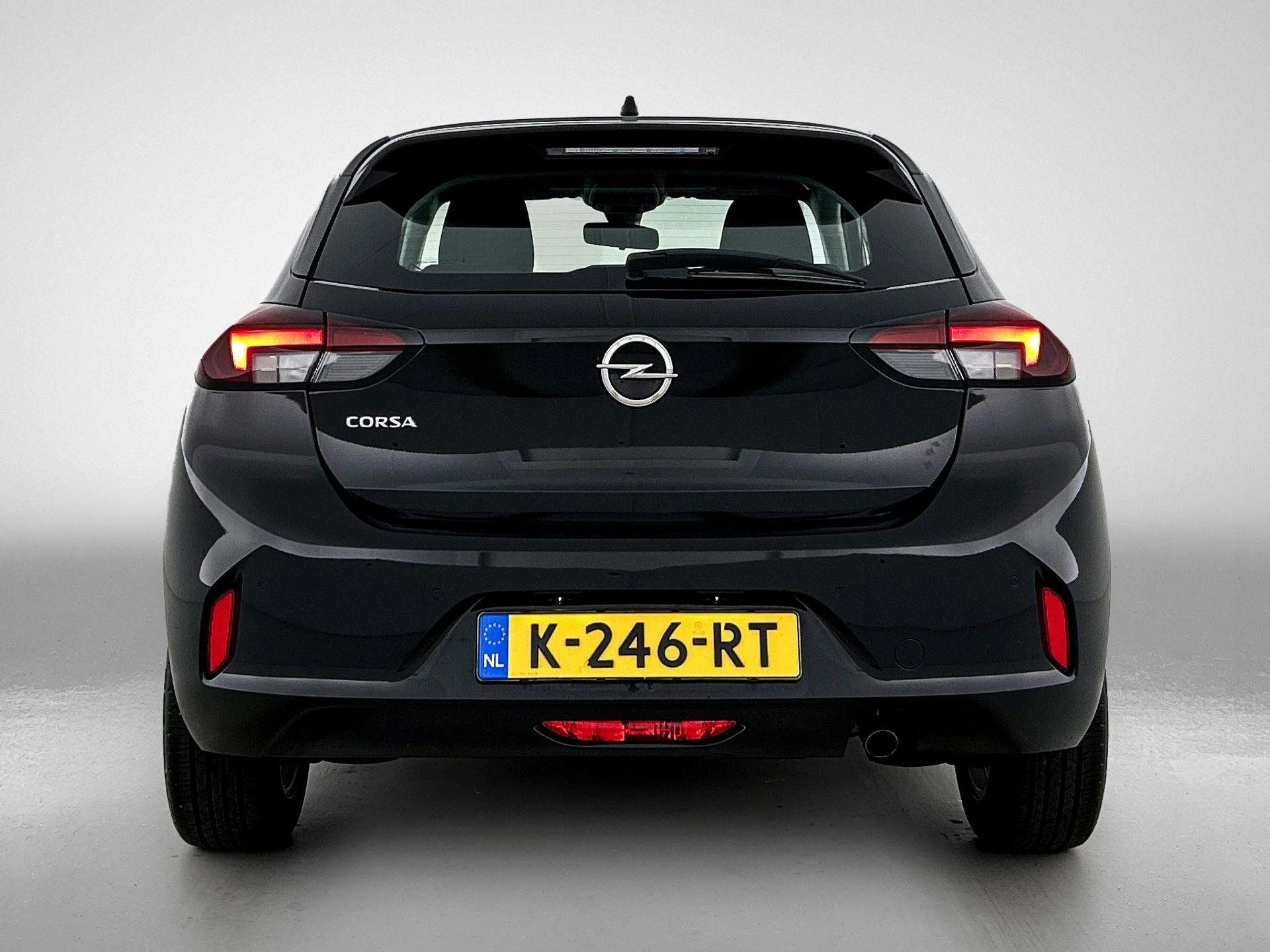 Opel Corsa met kenteken 41100 – autofoto 5