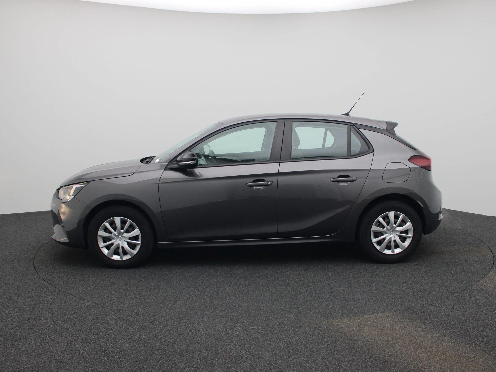 Opel Corsa met kenteken 41100 – autofoto 5