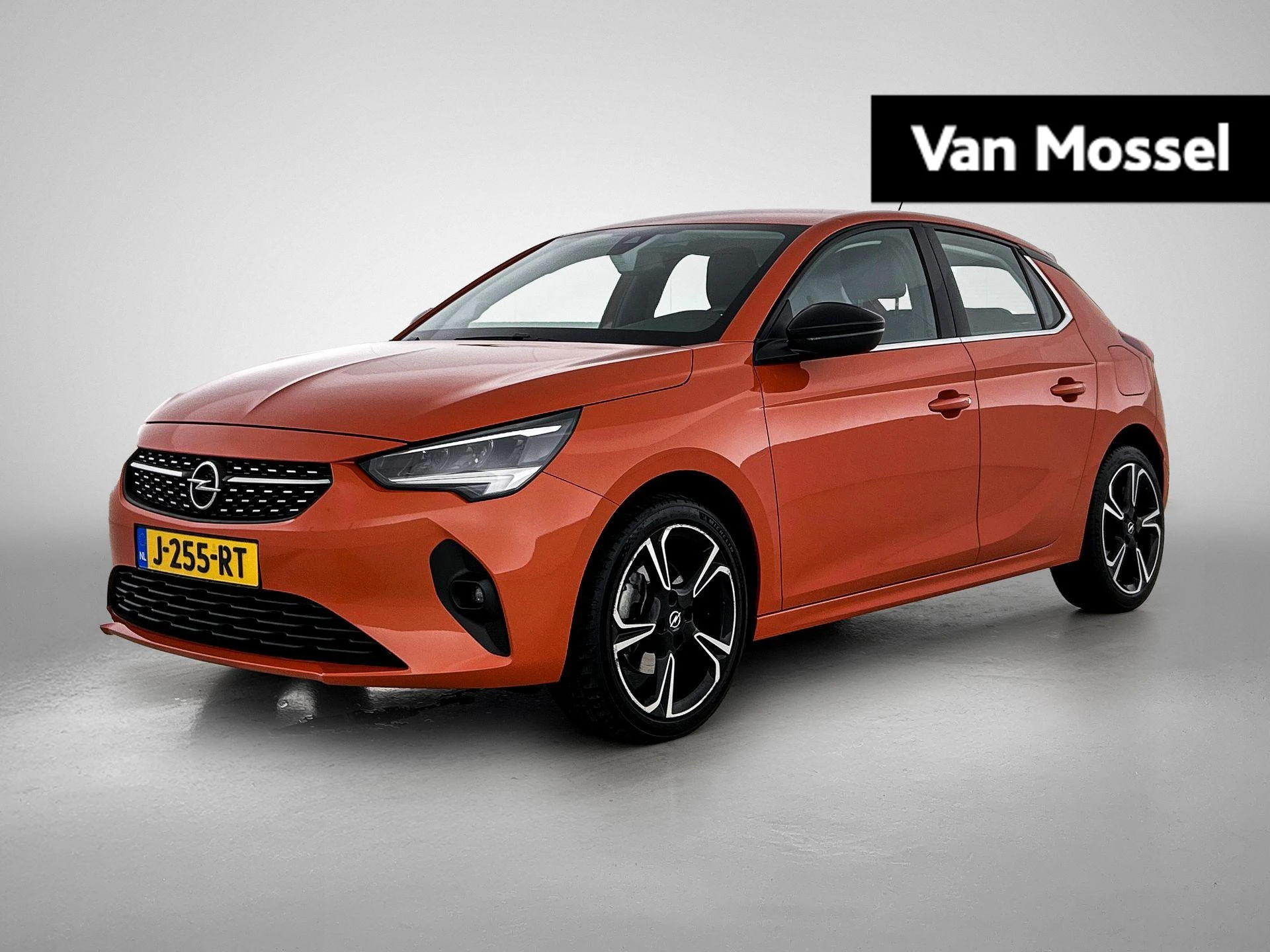 Opel Corsa met kenteken 42100 – autofoto 2