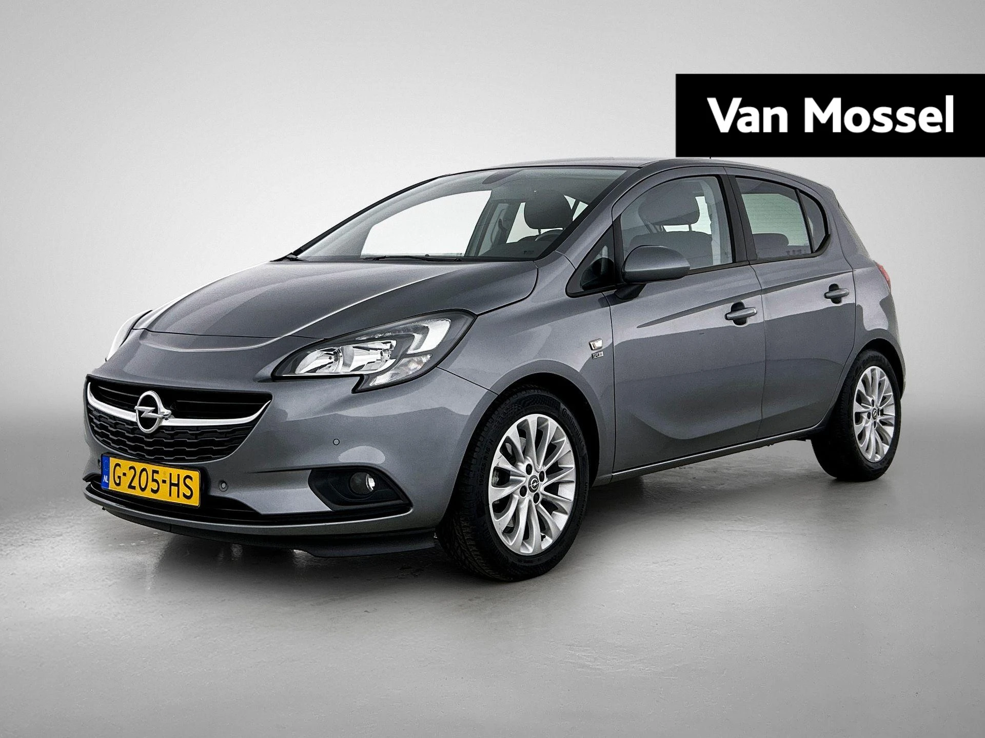 Opel Corsa met kenteken 48100 – autofoto 2
