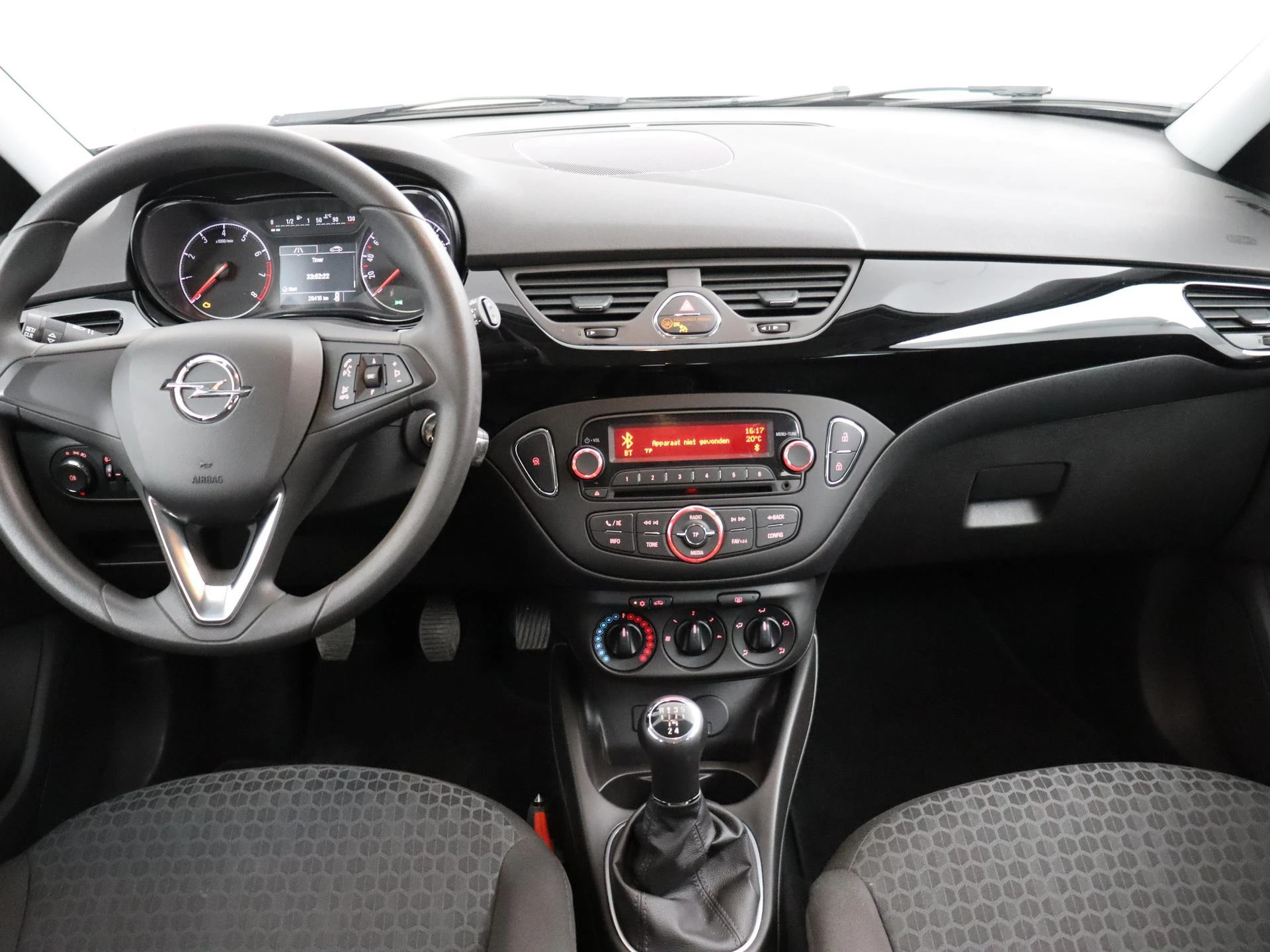 Opel Corsa met kenteken 67100 – autofoto 5