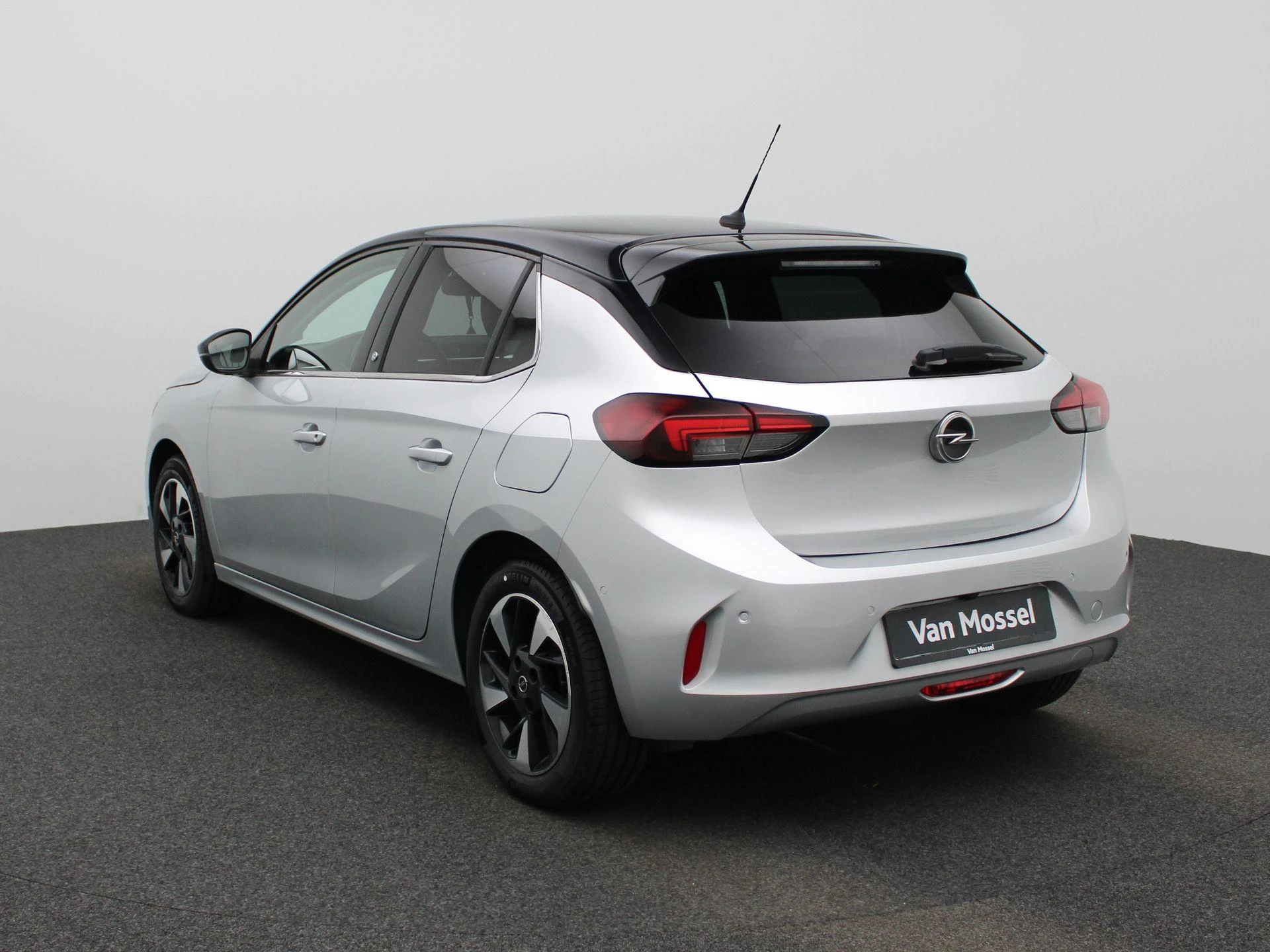 Opel Corsa-e – autofoto 3