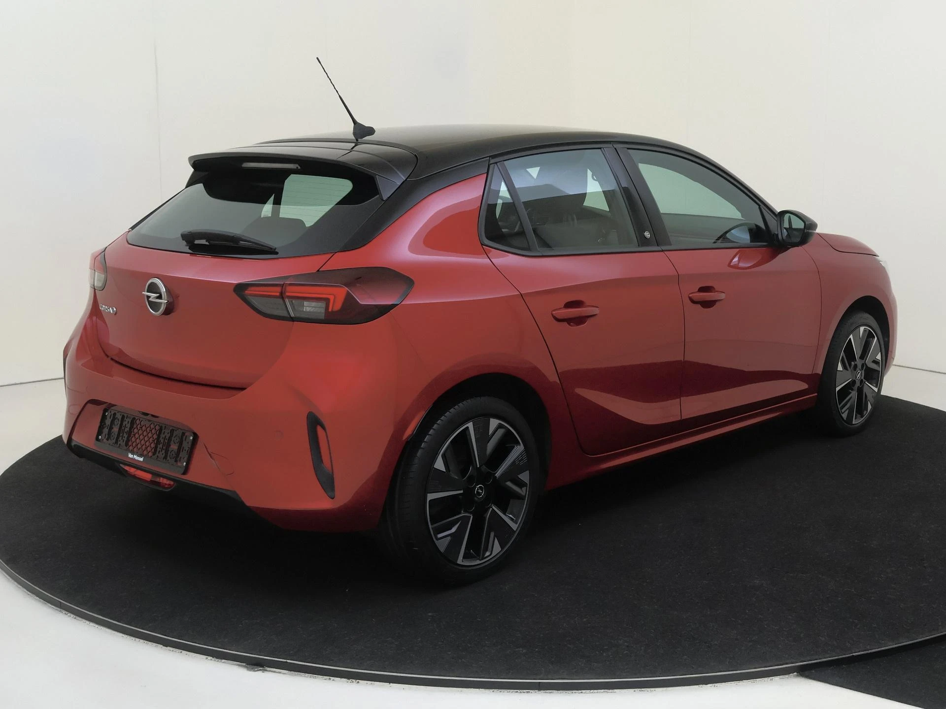 Opel Corsa-e – autofoto 5