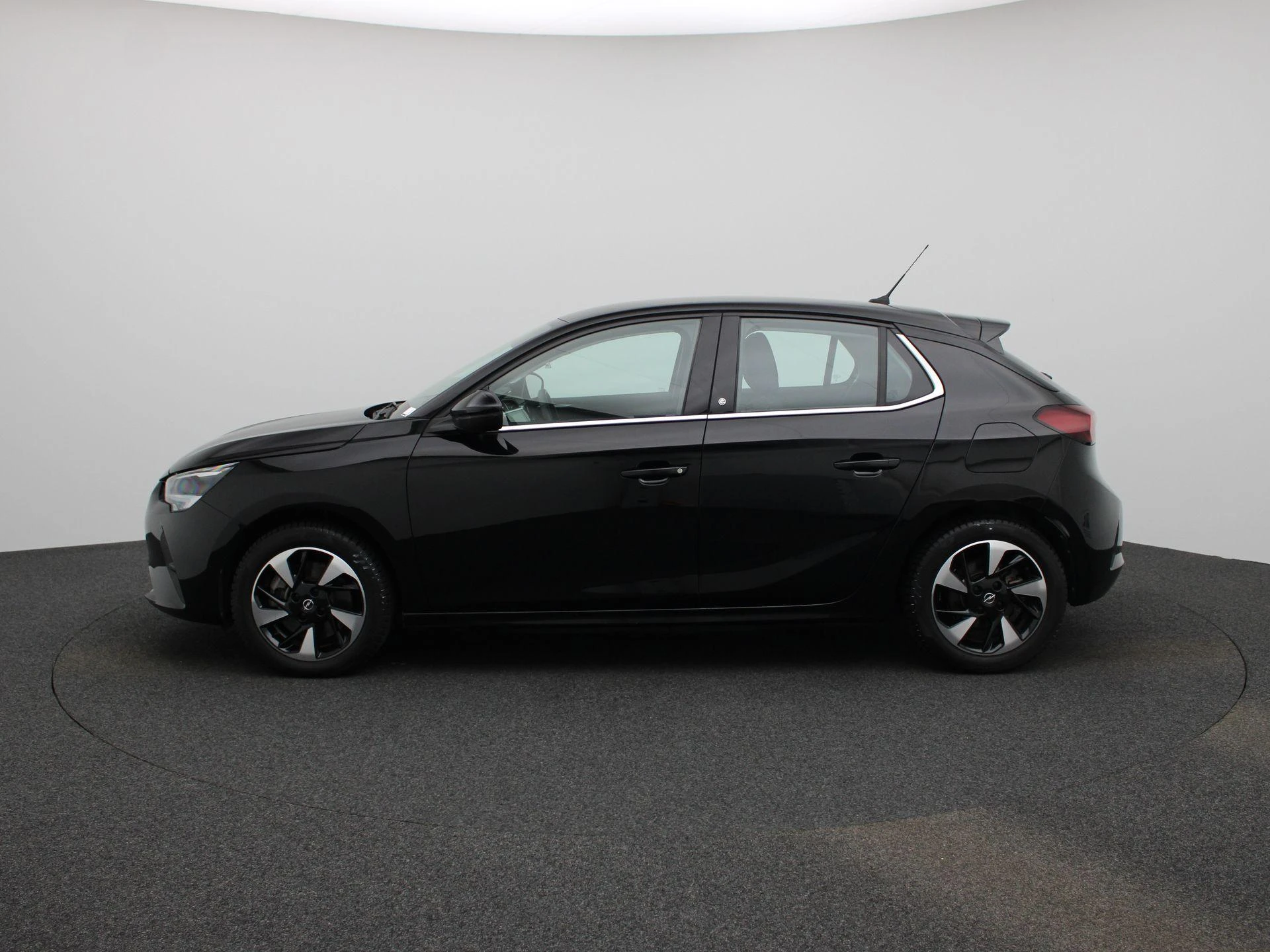 Opel Corsa-e – autofoto 5
