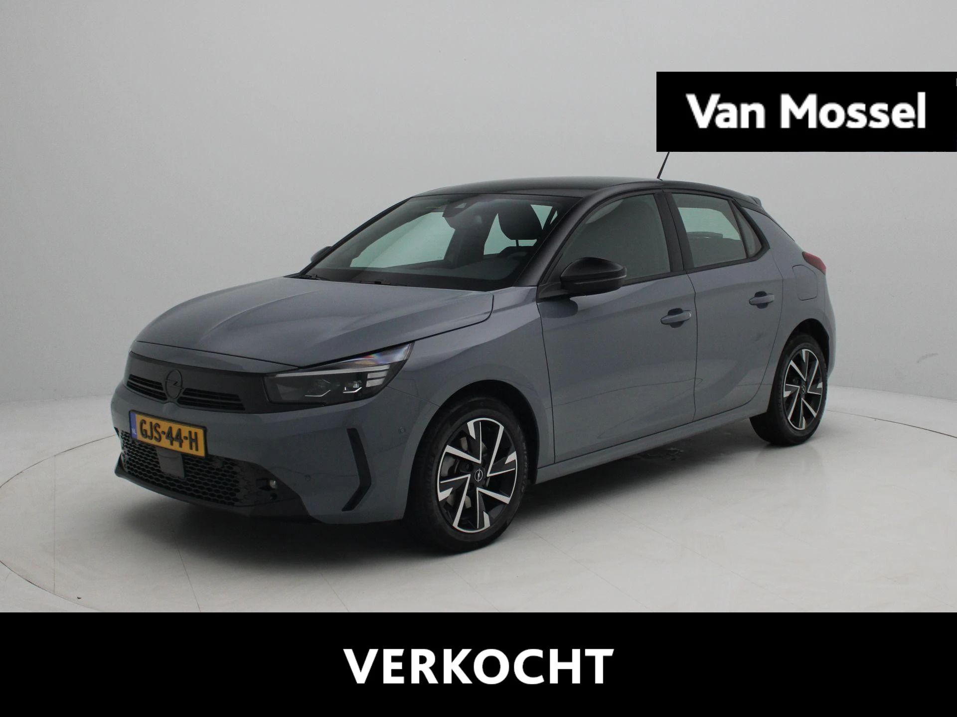 Opel Corsa met kenteken GJS-44-H – autofoto 2