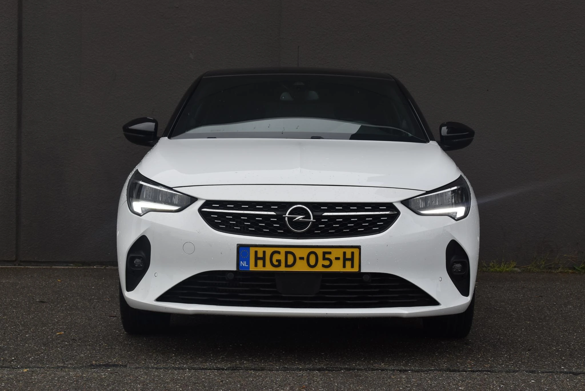 Opel Corsa met kenteken HGD-05-H – autofoto 4