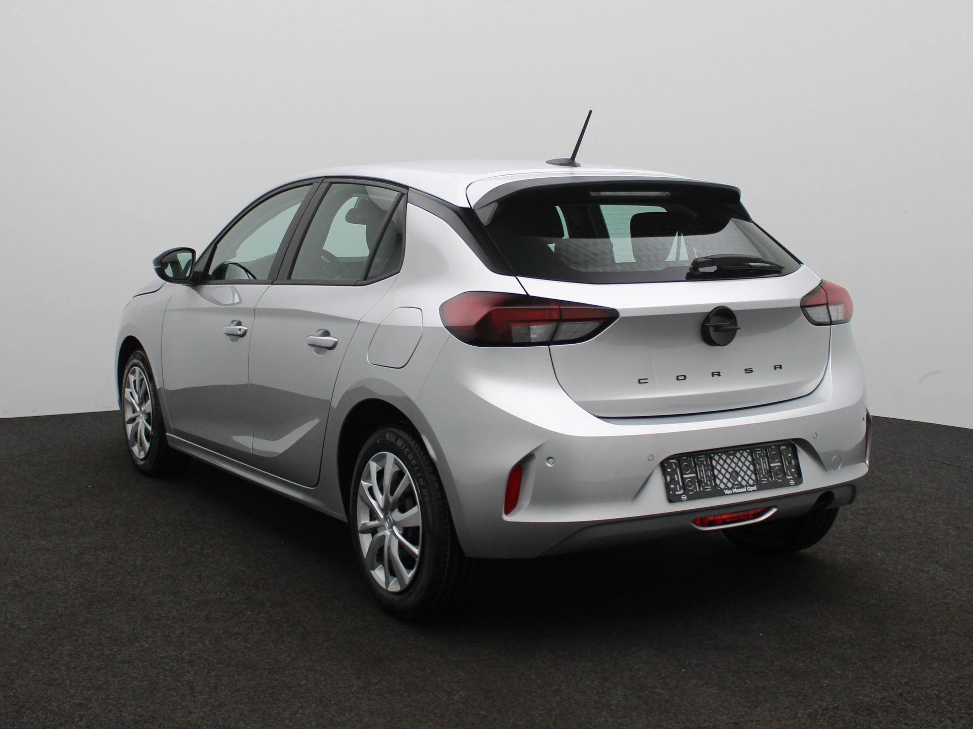 Opel Corsa met kenteken HZN-03-L – autofoto 3