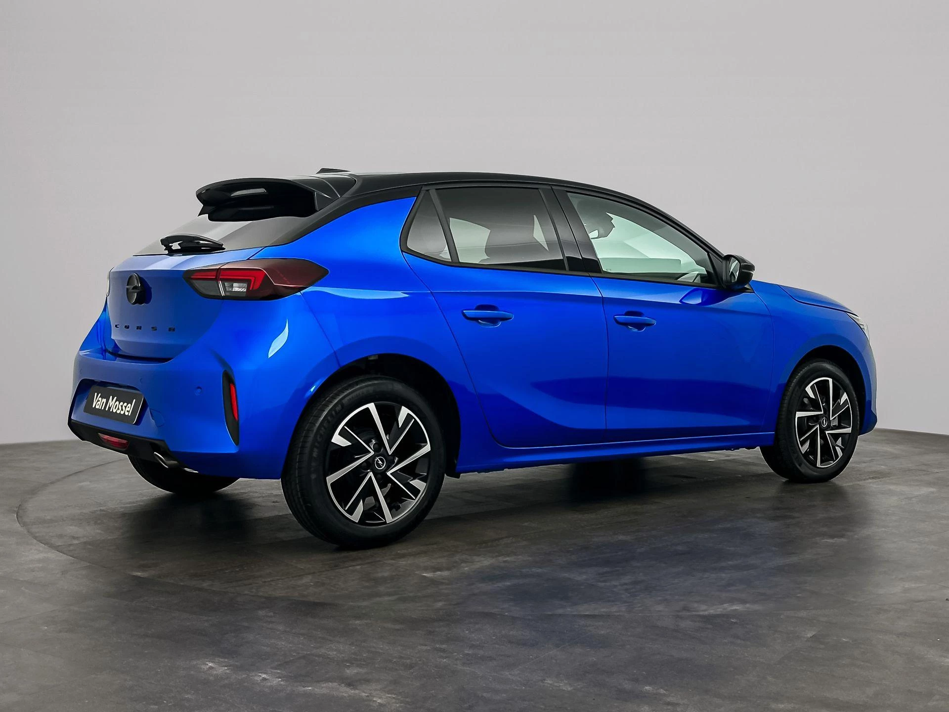 Opel Corsa met kenteken JDZ-30-N – autofoto 4