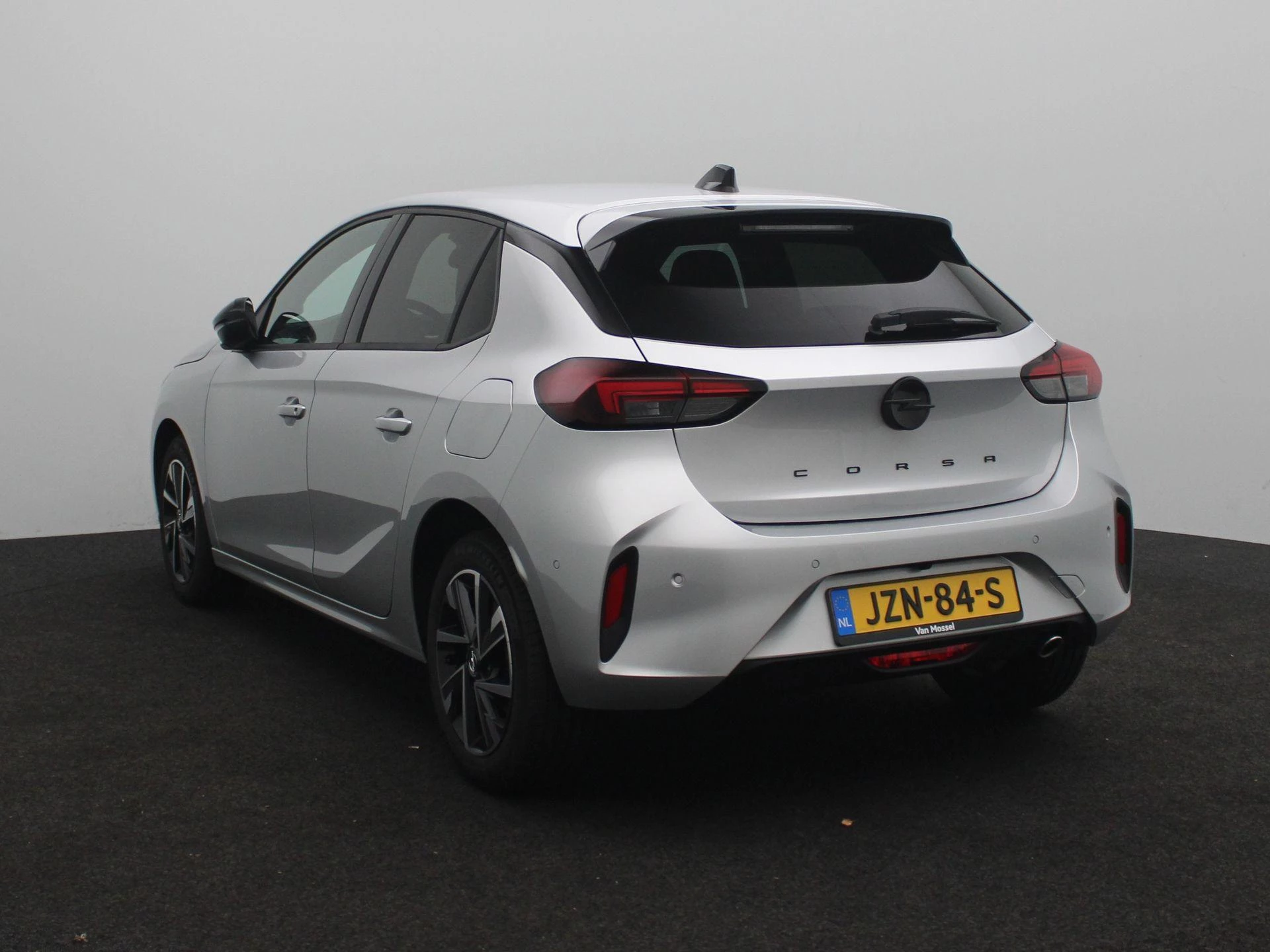 Opel Corsa met kenteken JZN-84-S – autofoto 3