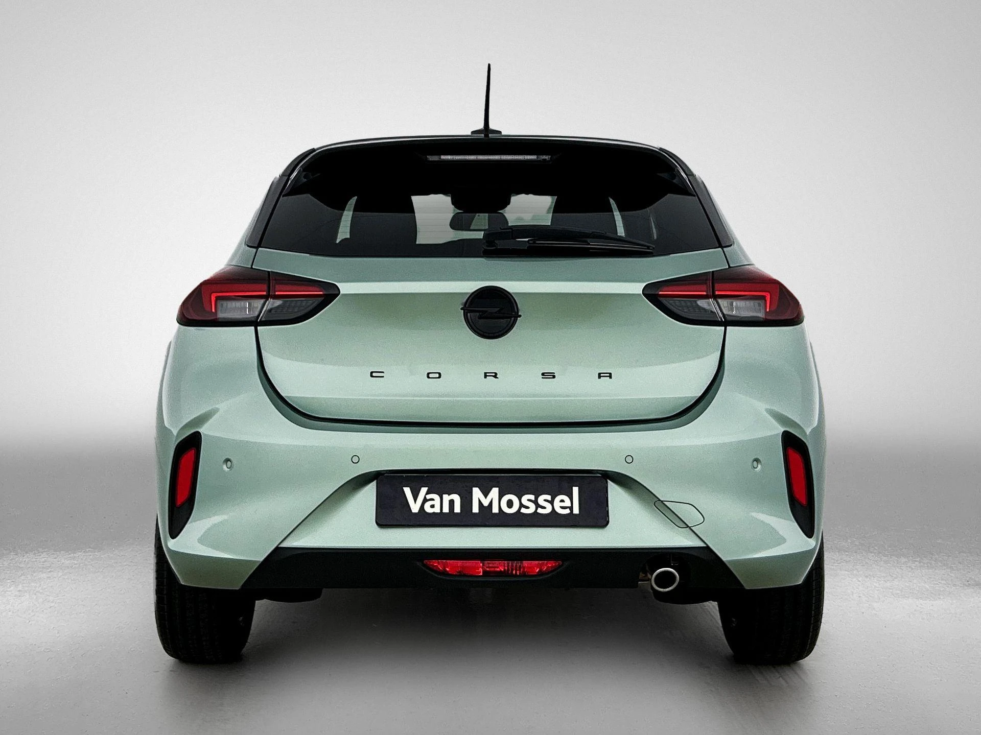Opel Corsa met kenteken KPB-61-H – autofoto 5