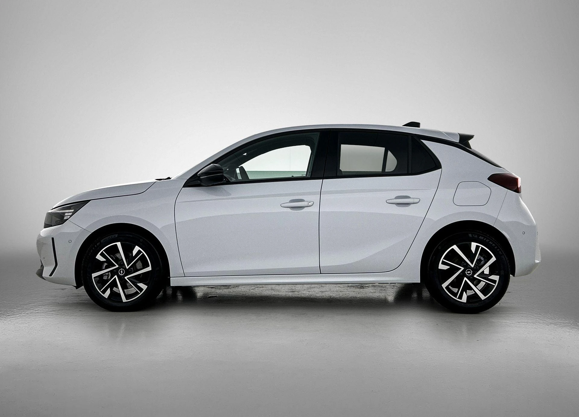 Opel Corsa met kenteken KPB-64-H – autofoto 4