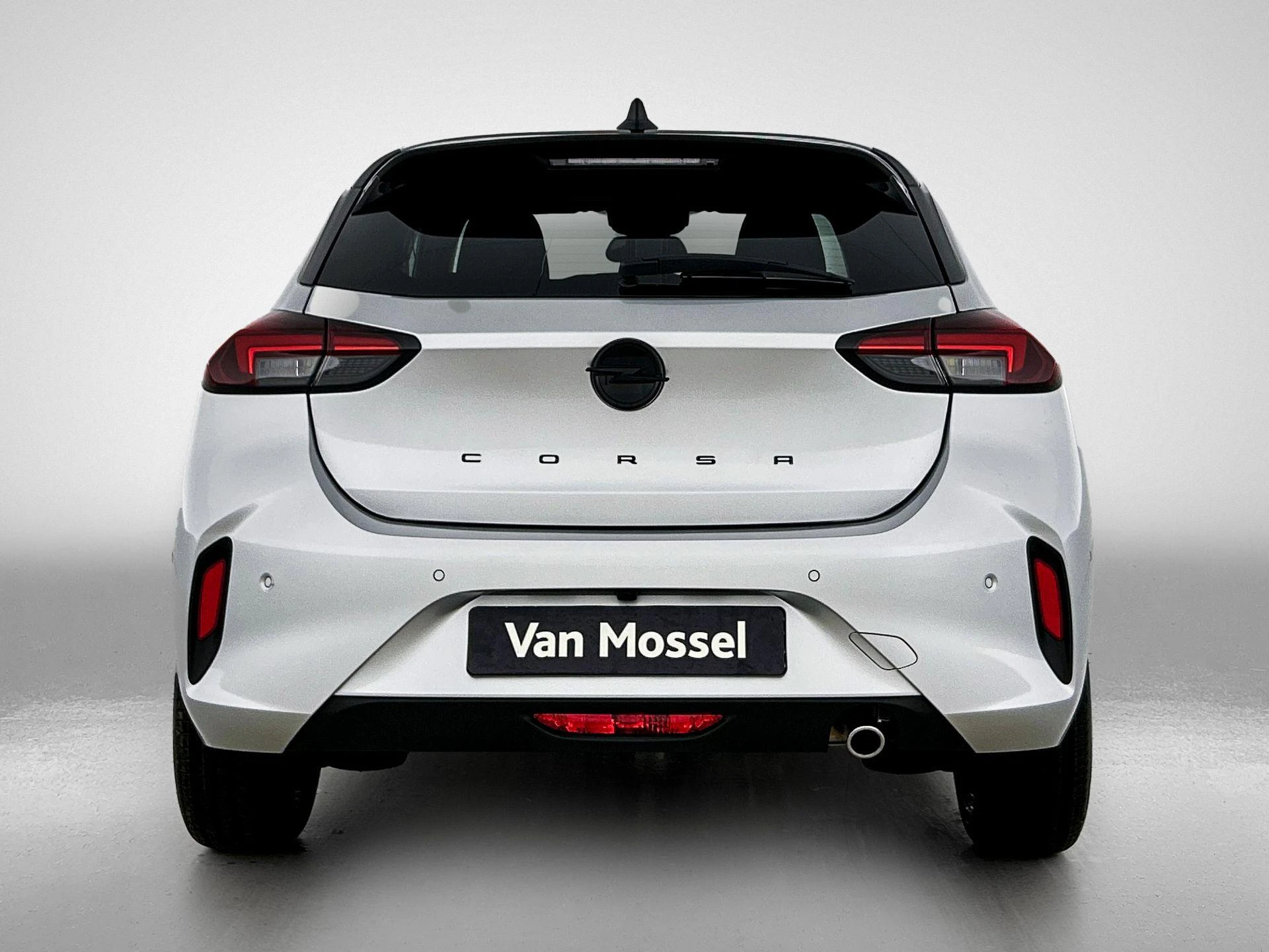 Opel Corsa met kenteken KPB-66-H – autofoto 4