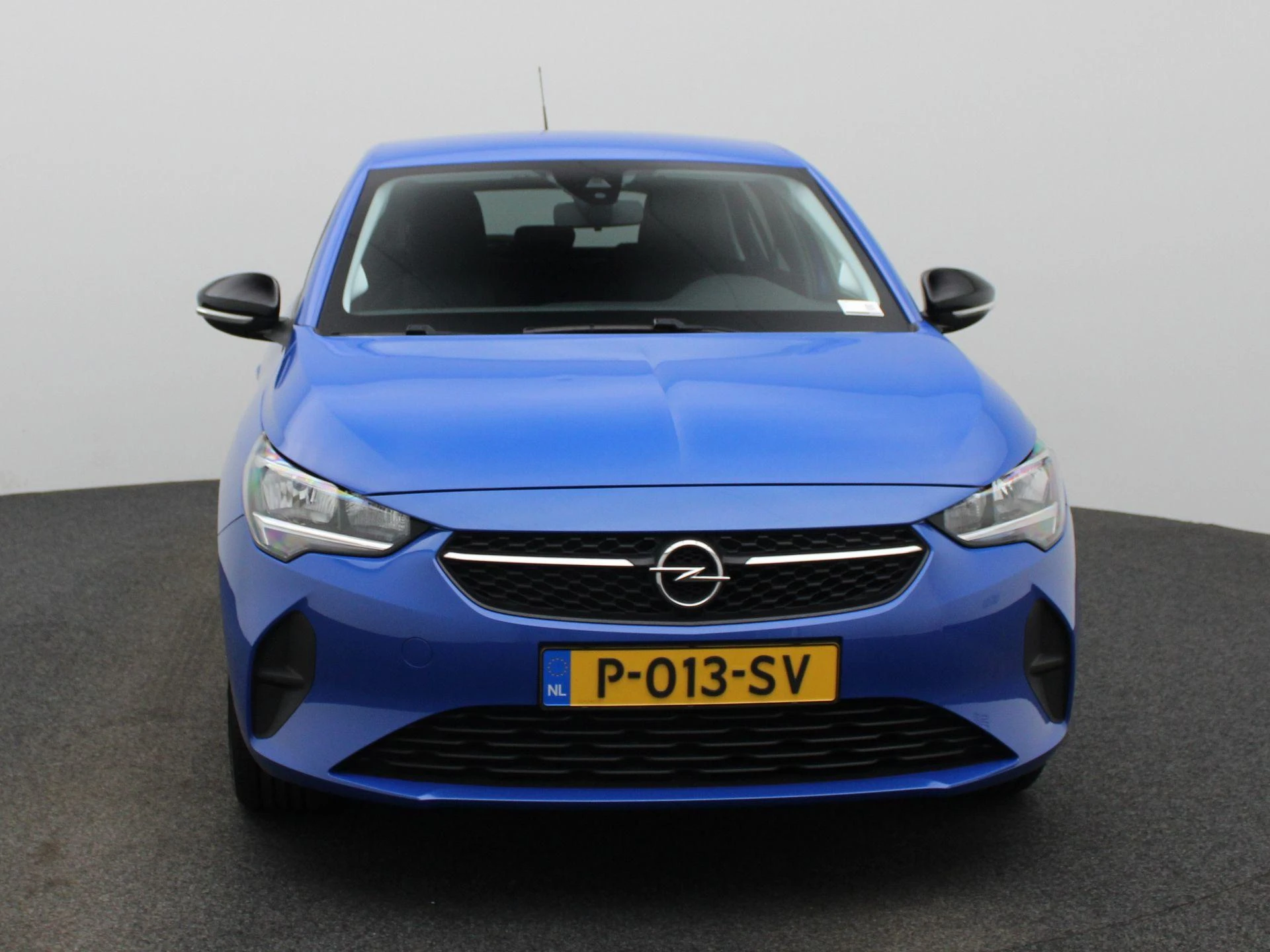 Opel Corsa met kenteken P-013-SV – autofoto 4