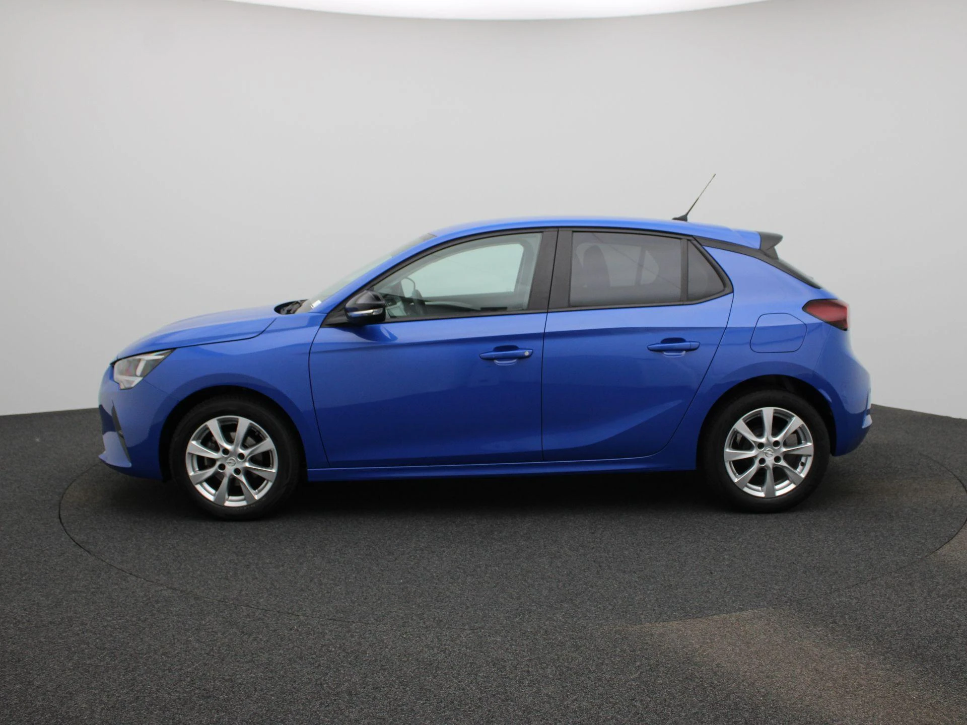 Opel Corsa met kenteken P-013-SV – autofoto 5