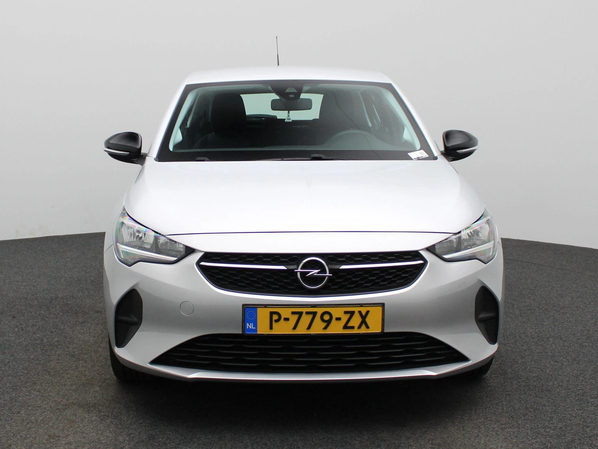 Opel Corsa met kenteken P-779-ZX – autofoto 4