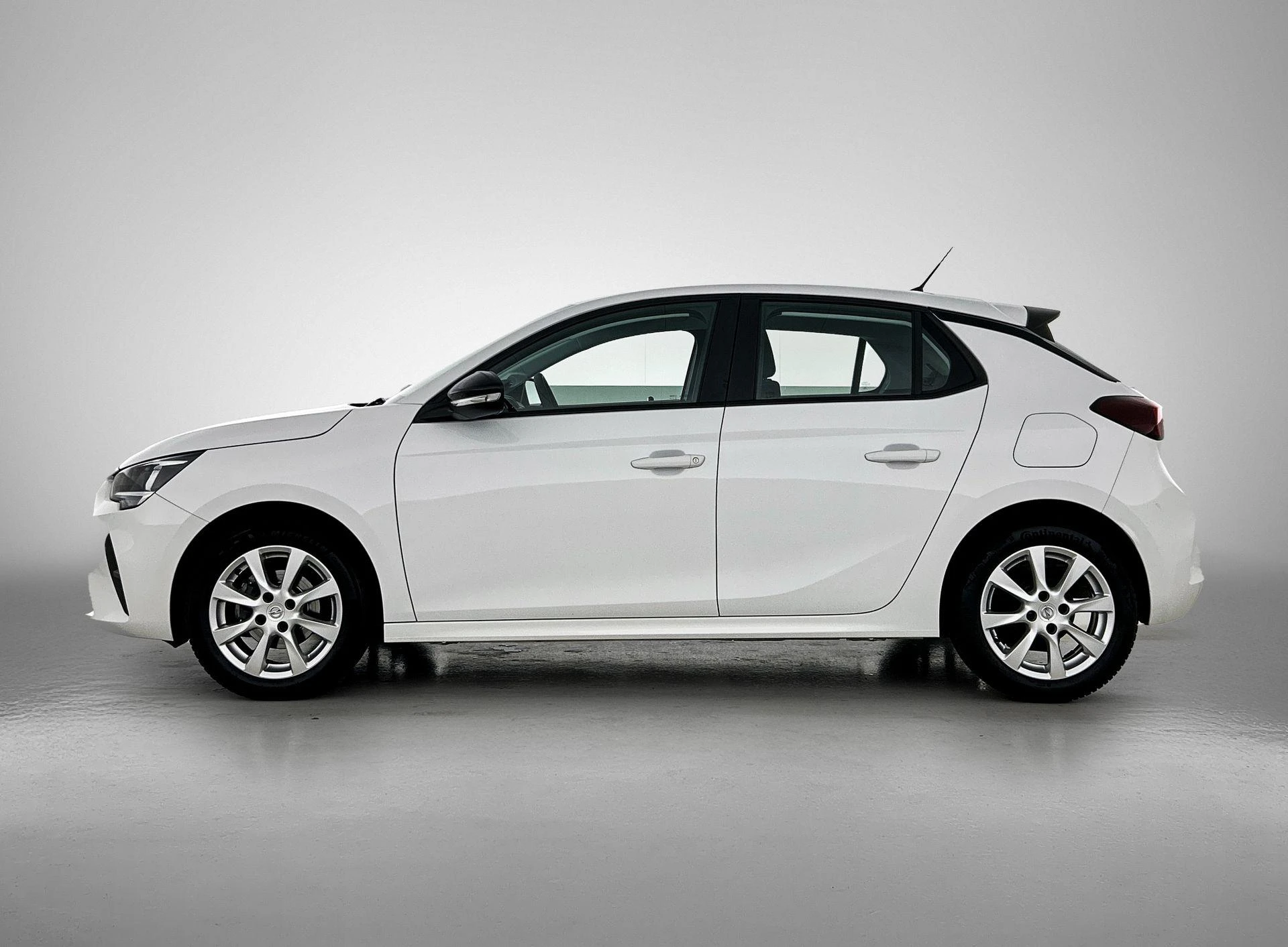 Opel Corsa met kenteken R-704-DF – autofoto 4