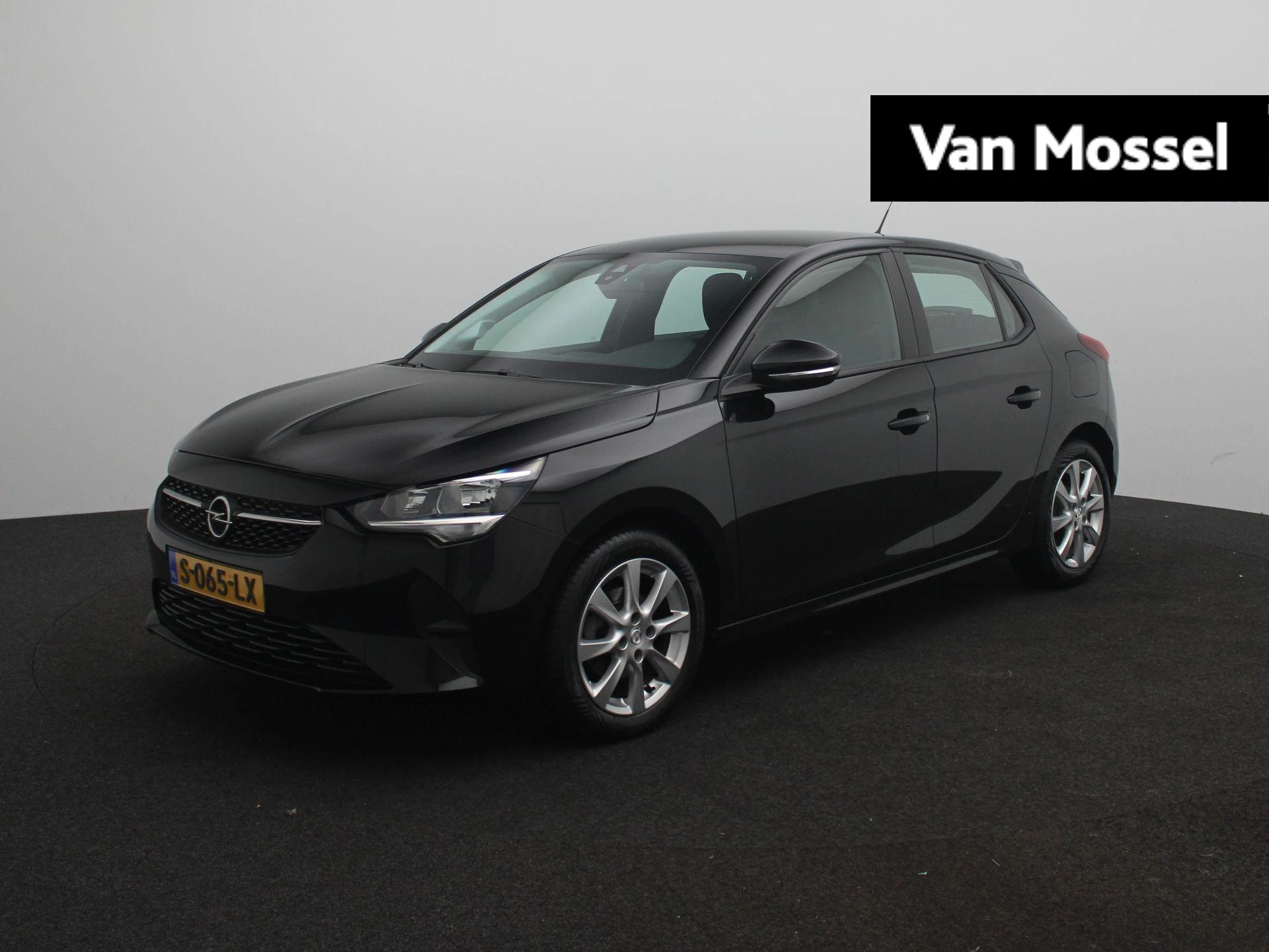 Opel Corsa met kenteken S-065-LX – autofoto 2