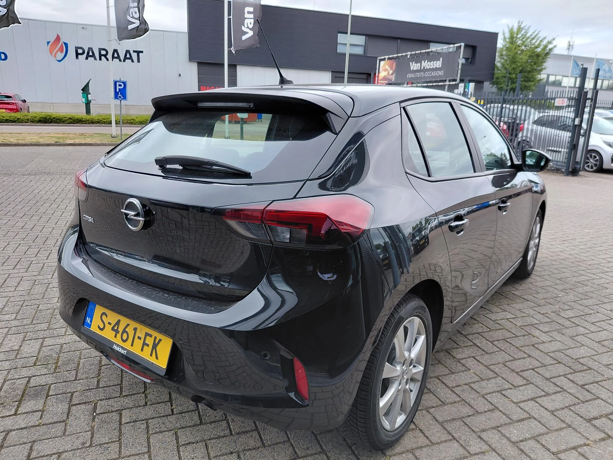 Opel Corsa met kenteken S-461-FK – autofoto 5