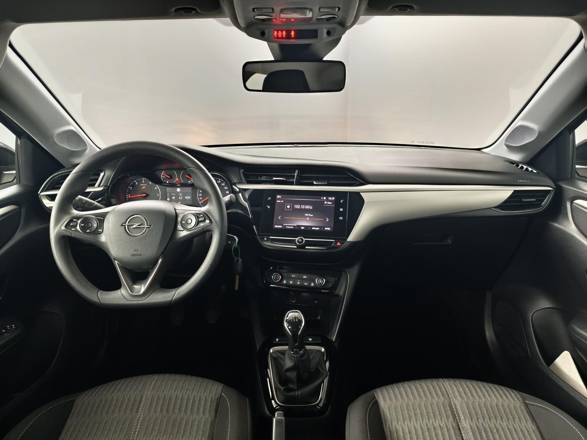 Opel Corsa met kenteken S-710-ZF – autofoto 3