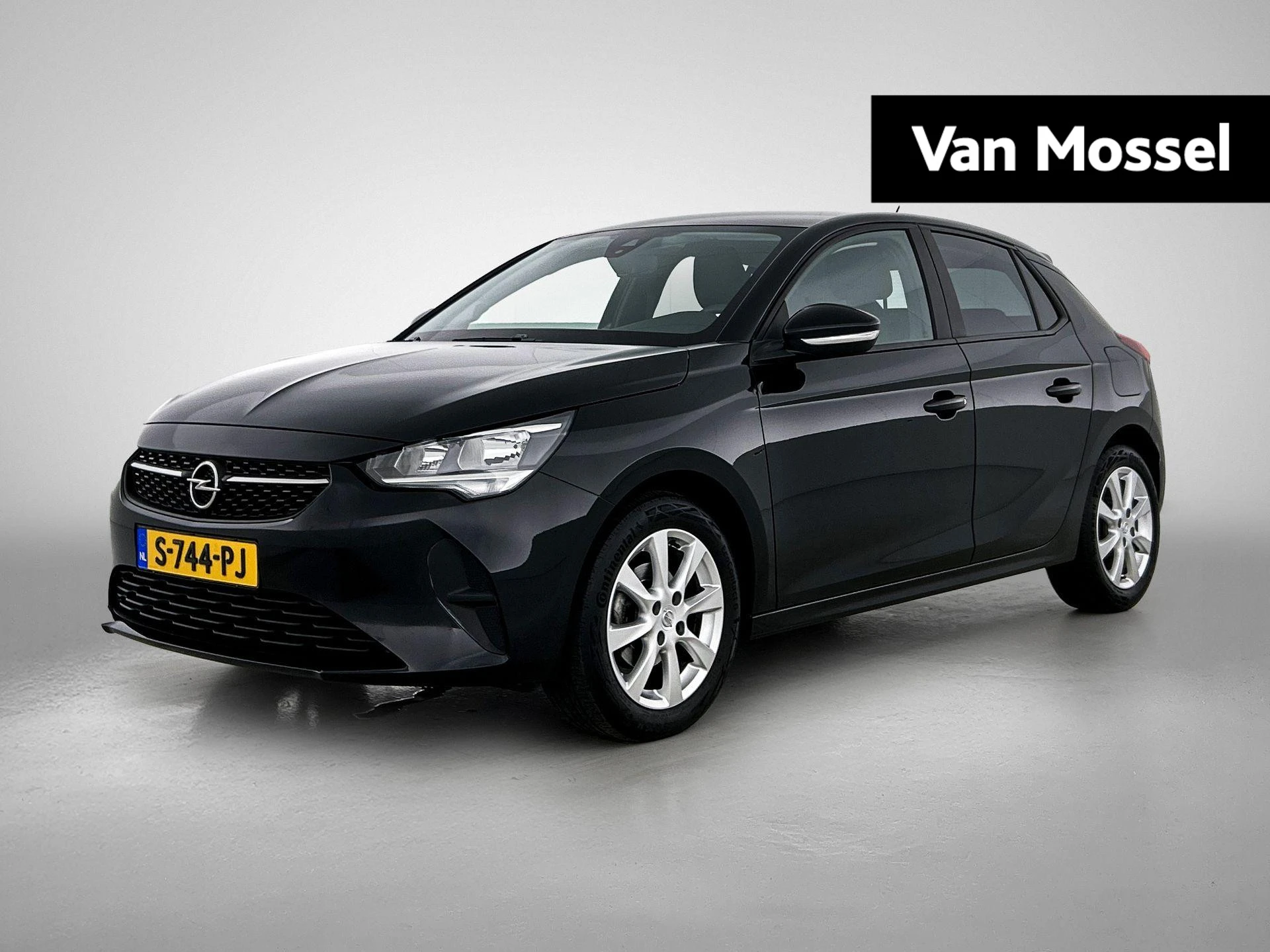 Opel Corsa met kenteken S-744-PJ – autofoto 2