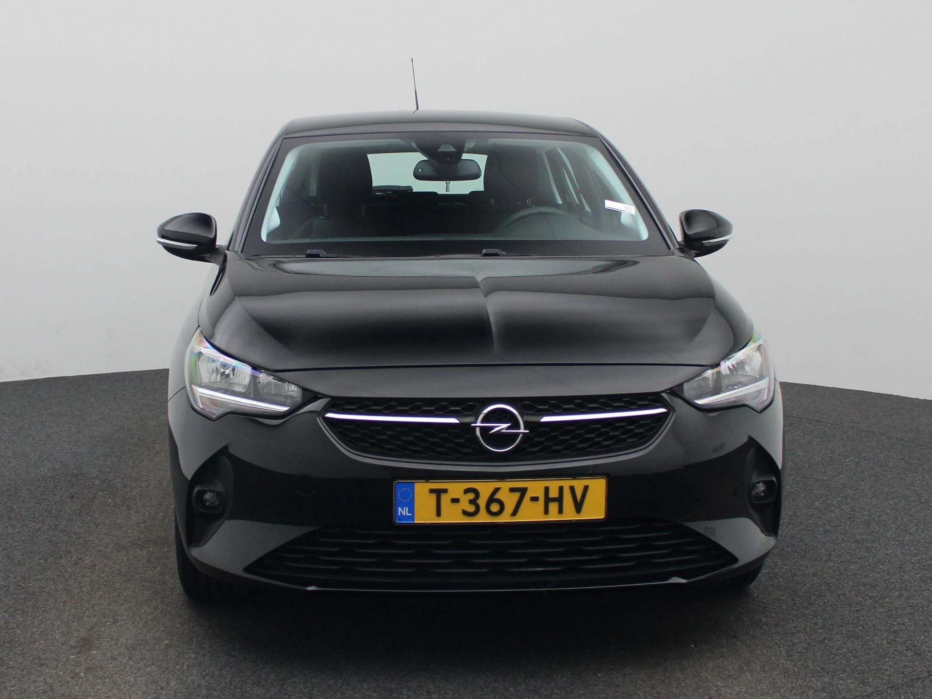 Opel Corsa met kenteken T-367-HV – autofoto 4