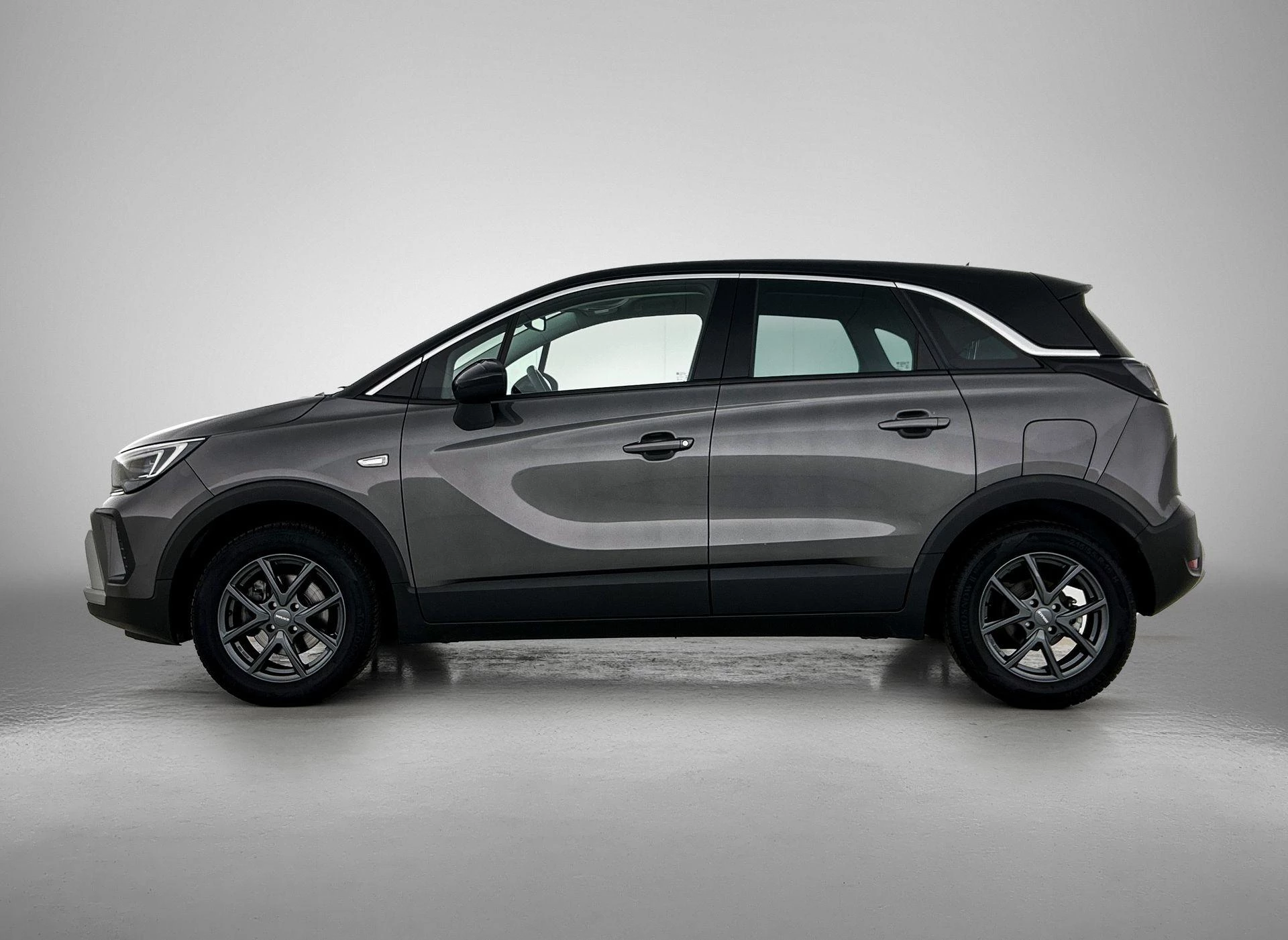 Opel Crossland met kenteken 47100 – autofoto 4