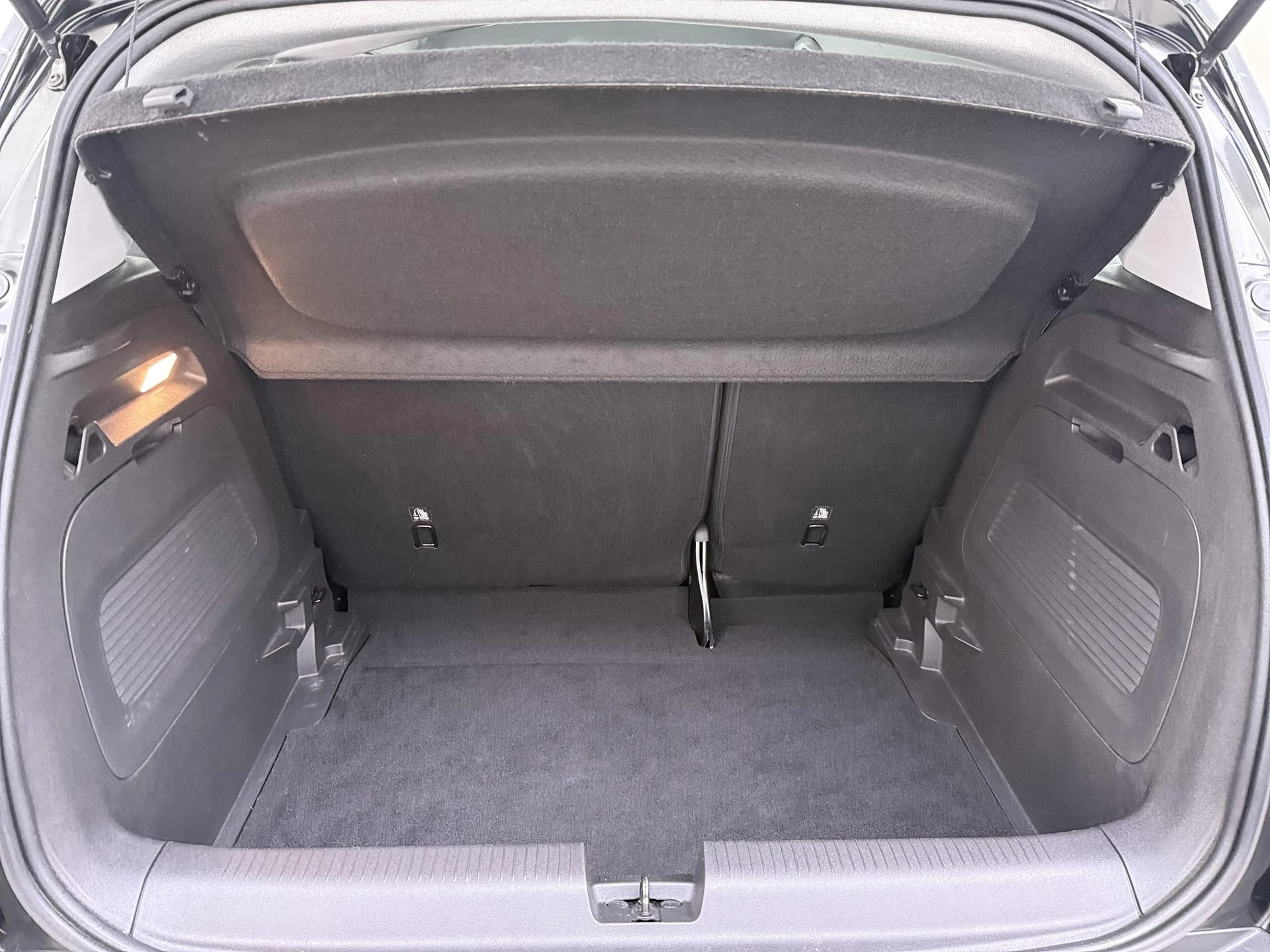 Opel Crossland met kenteken KXG-22-X – autofoto 4