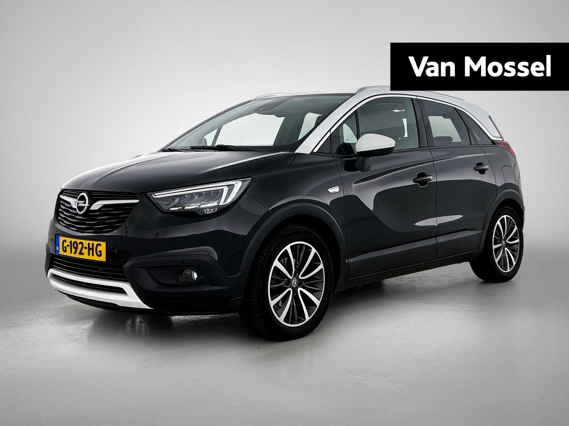Opel CrosslandX met kenteken 65100 – autofoto 2