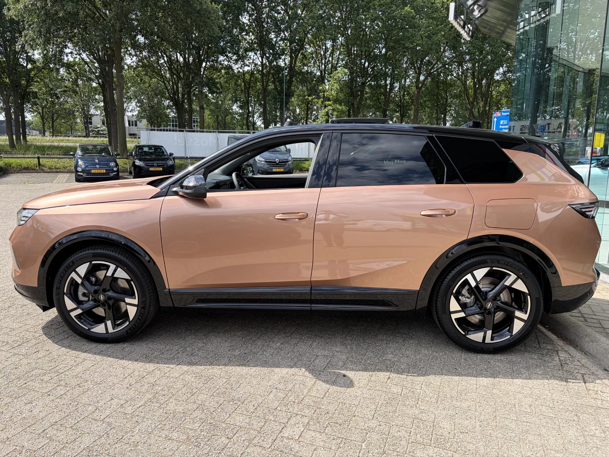 Opel Grandland met kenteken KKB-71-S – autofoto 4