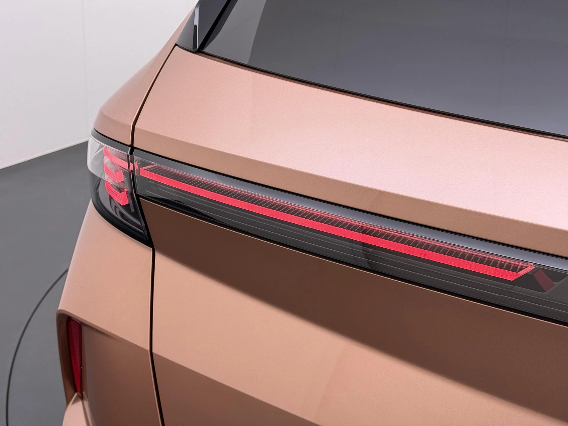 Opel Grandland met kenteken KKB-77-S – autofoto 4