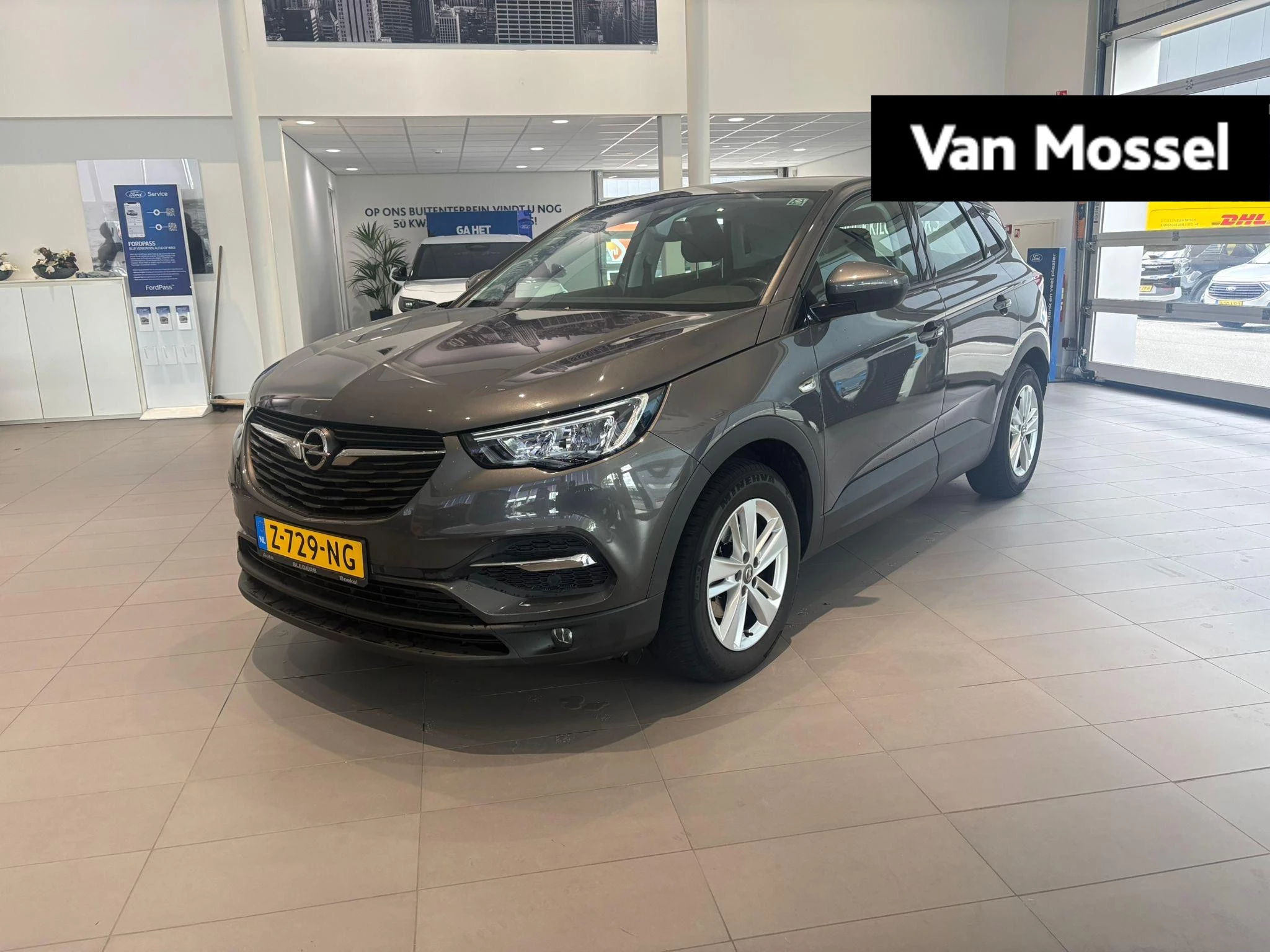 Opel GrandlandX met kenteken 63100 – autofoto 2