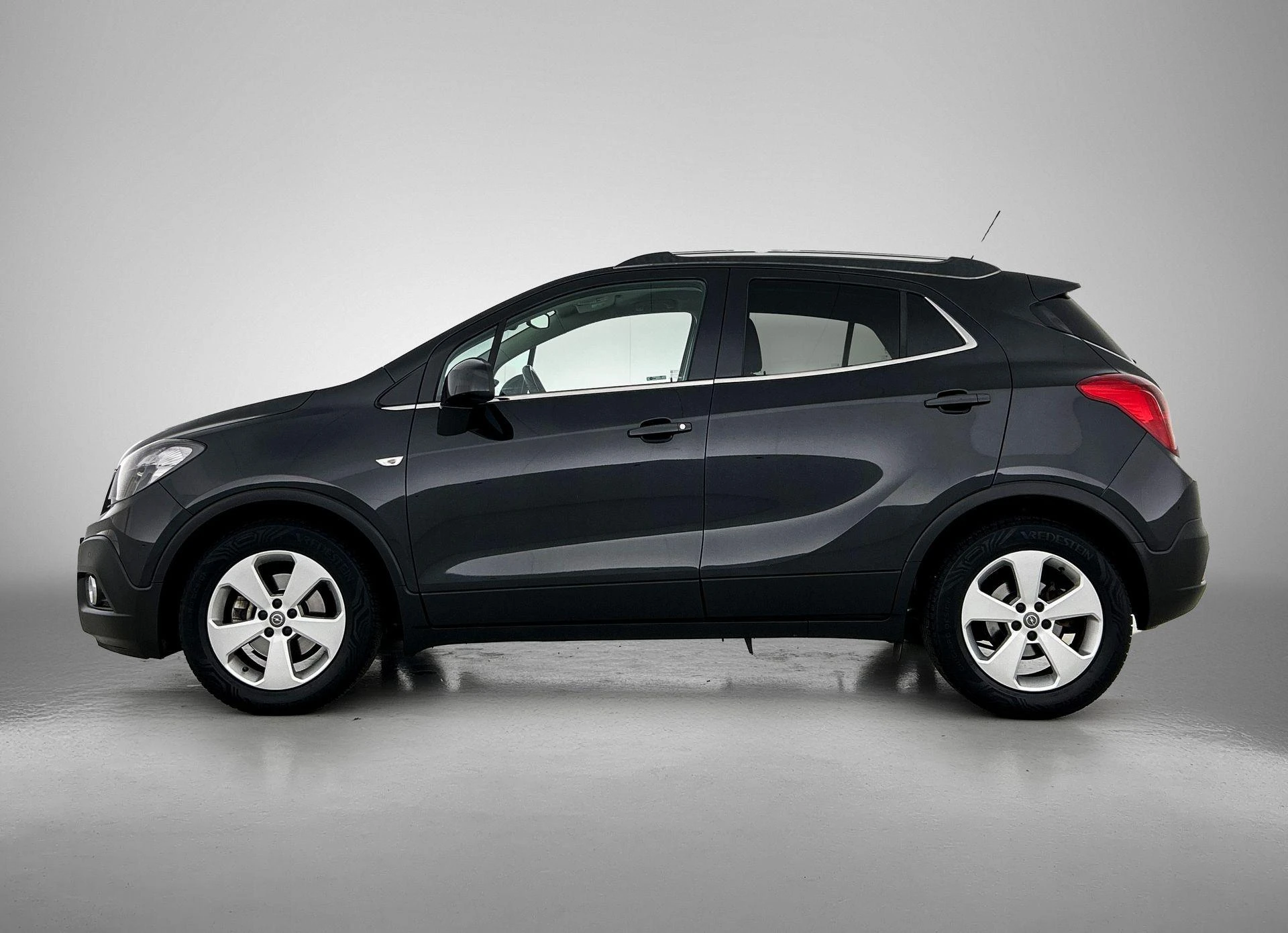 Opel Mokka met kenteken 76100 – autofoto 4
